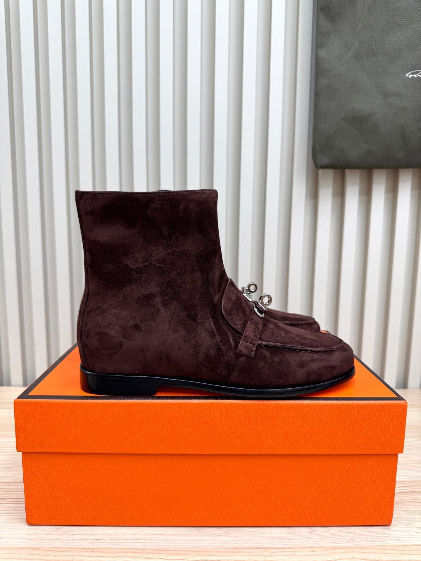 HM 25 Kelly Buckle Ankle Boots Dark Brown Silver Suede 513081