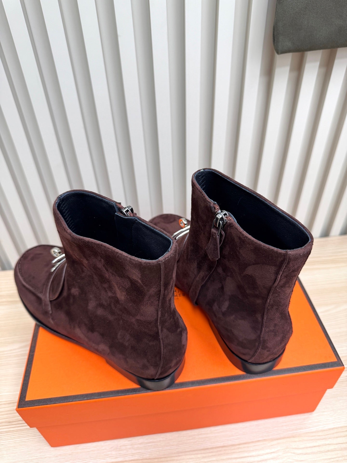 HM 25 Kelly Buckle Ankle Boots Dark Brown Silver Suede 513081
