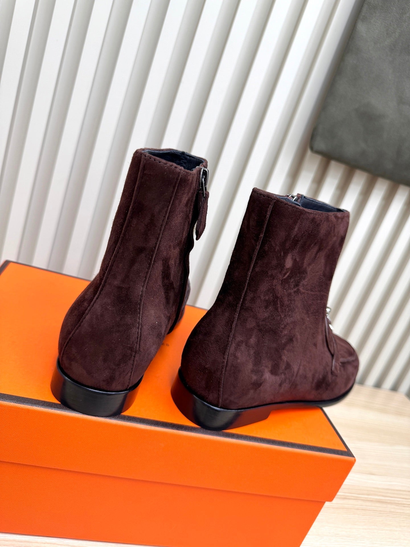 HM 25 Kelly Buckle Ankle Boots Dark Brown Silver Suede 513081