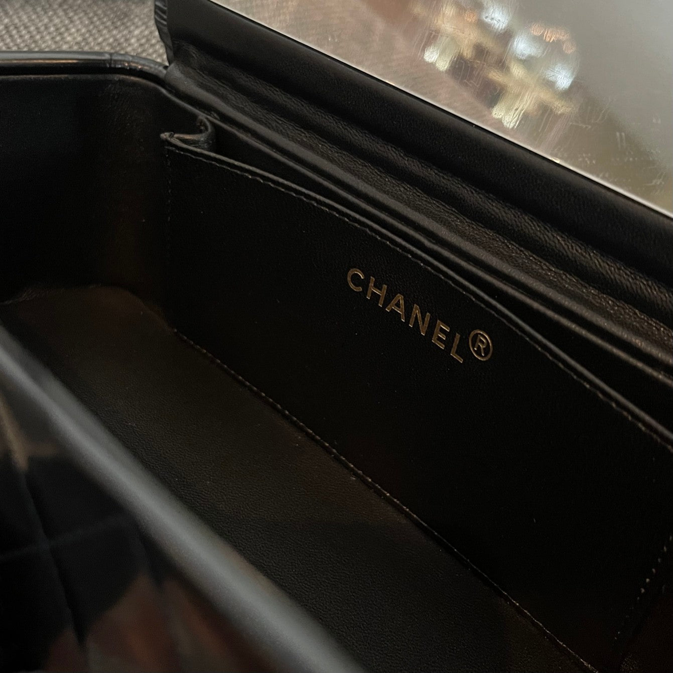 Chanel 2026 Vintage Large Rectangular Box Vanity Case 22cm Patent Calfskin