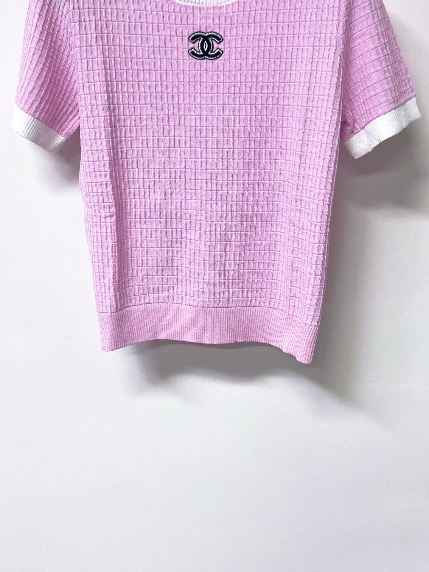 Chanel 2026 Pink Short-Sleeved Shirt Tencel 310322