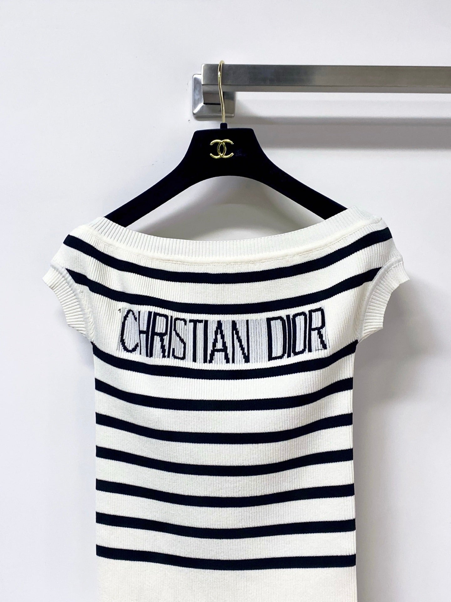 Dior 2026 Striped Off-Shoulder Knit Top White Black Wool 396617