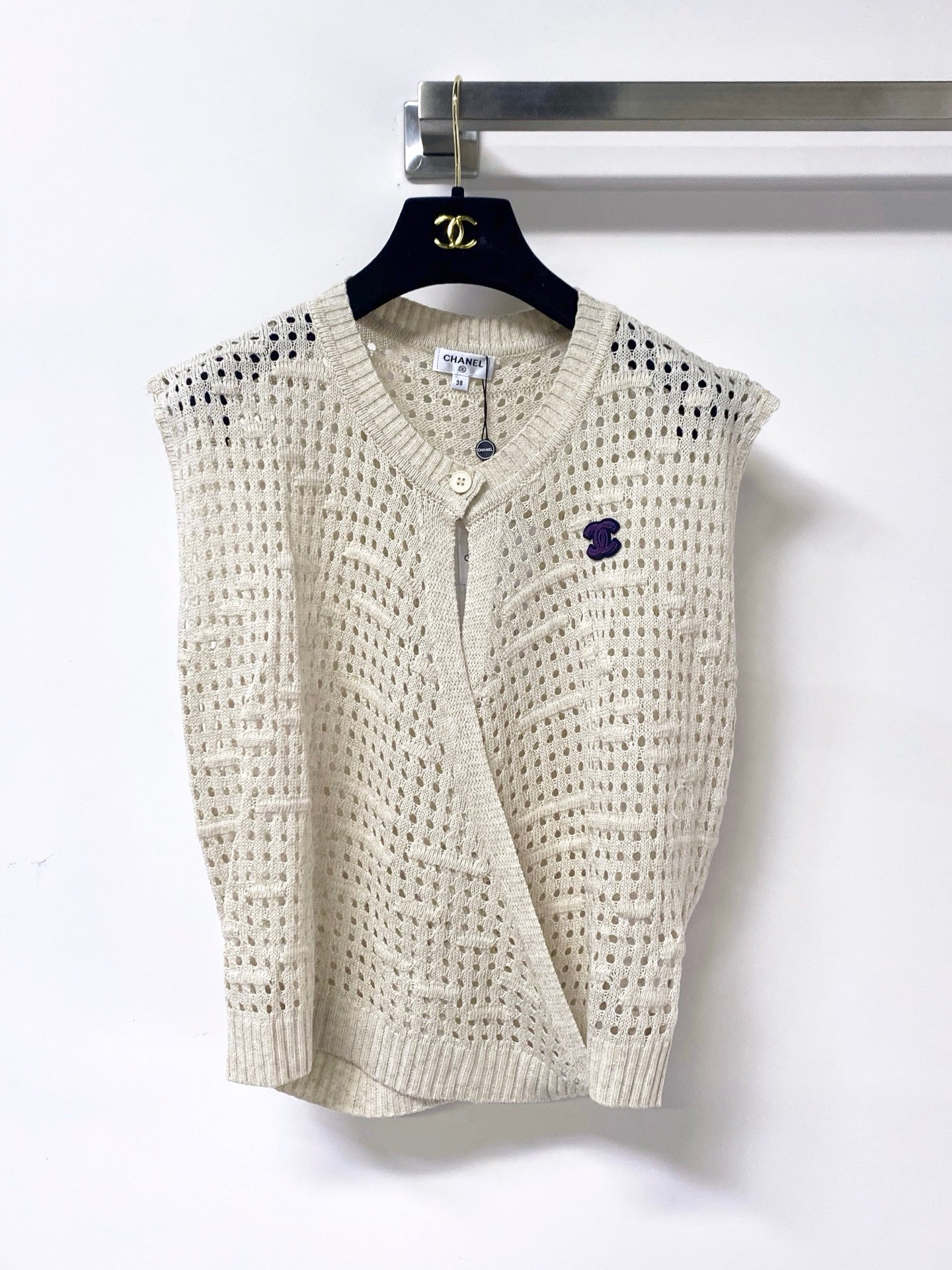Chanel 2026 V-neck Crochet Knit Vest Acrylic 419420