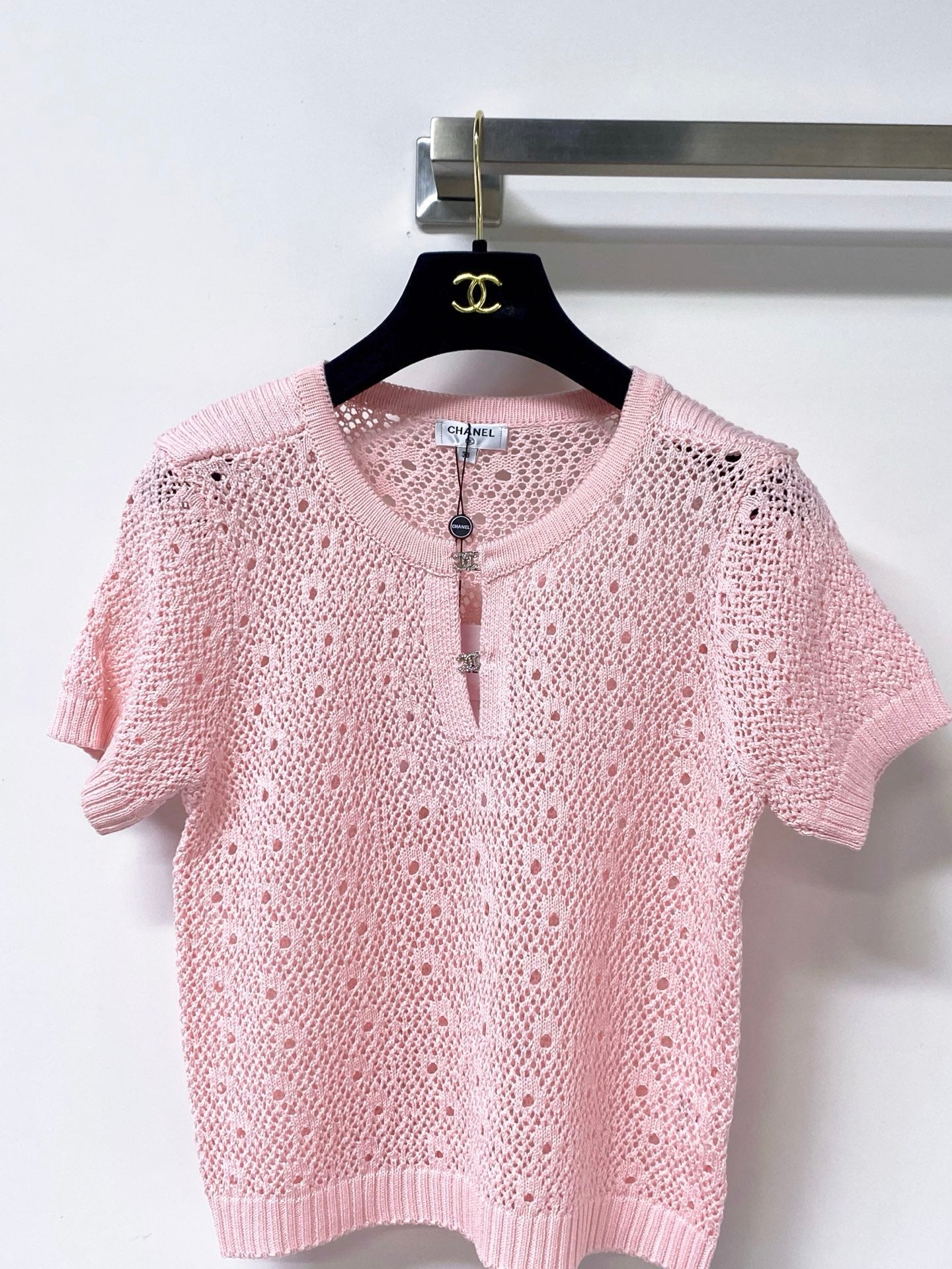 Chanel 2026 Short-Sleeved Shirts Crochet Logo Buttons 449828