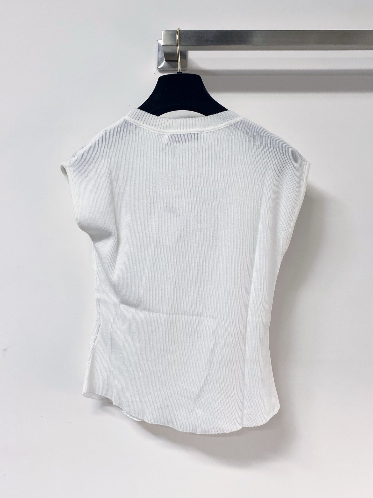 Dior 2026 Vest with Logo Embellishment White Cotton 459030