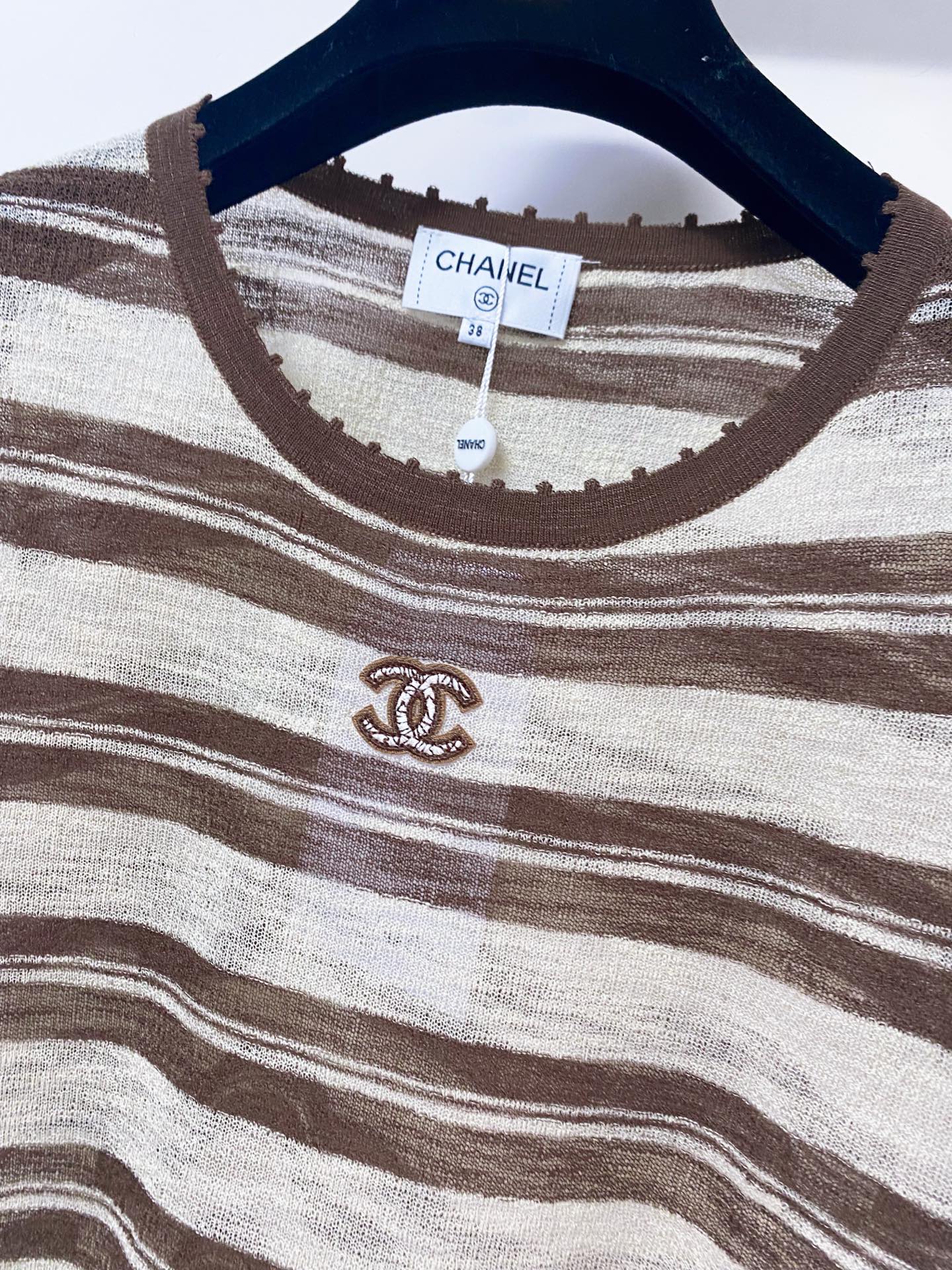Chanel 2026 Short-Sleeve Knit Brown Wool Laine 463562