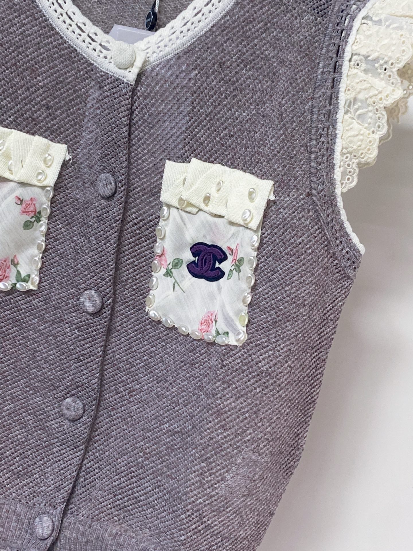 Chanel 2026 Lace Trim Knit Vest Purple Floral Details Wool Laine 463560