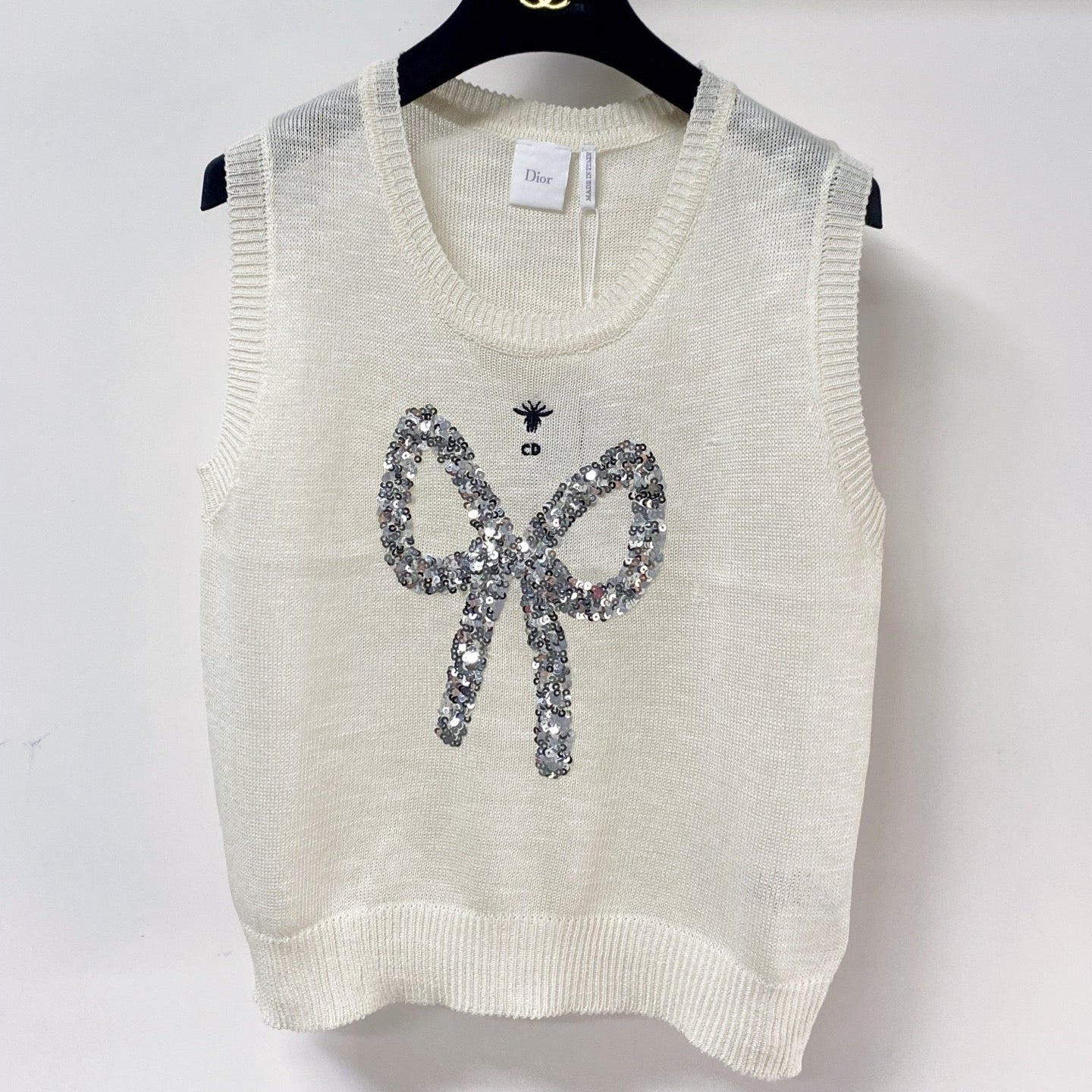 Dior 2026 Sleeveless Knit Vest Bow Applique White Tencel 463559