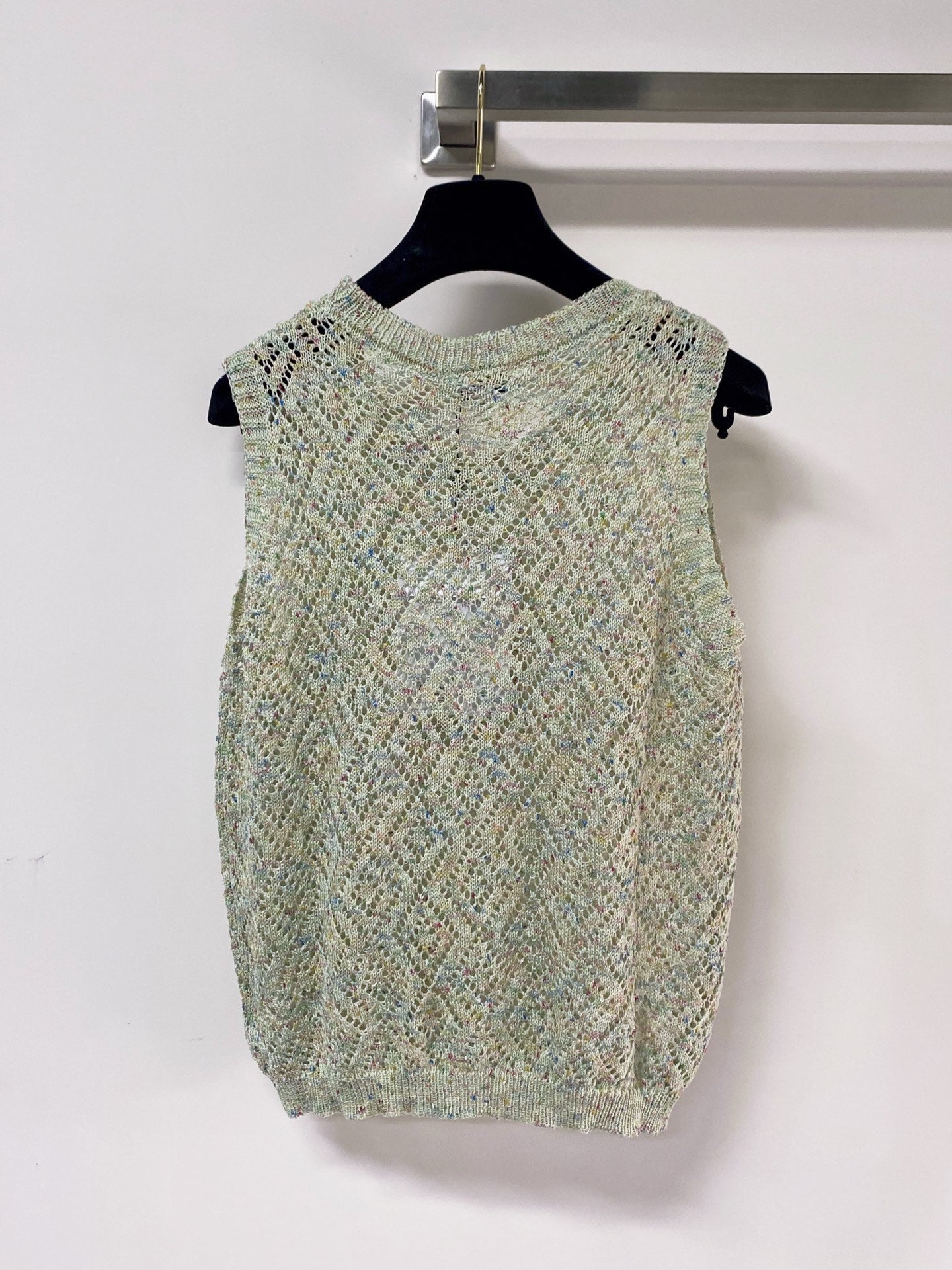 Chanel 2026 Knit Vest Vibrant Wool Laine 463540