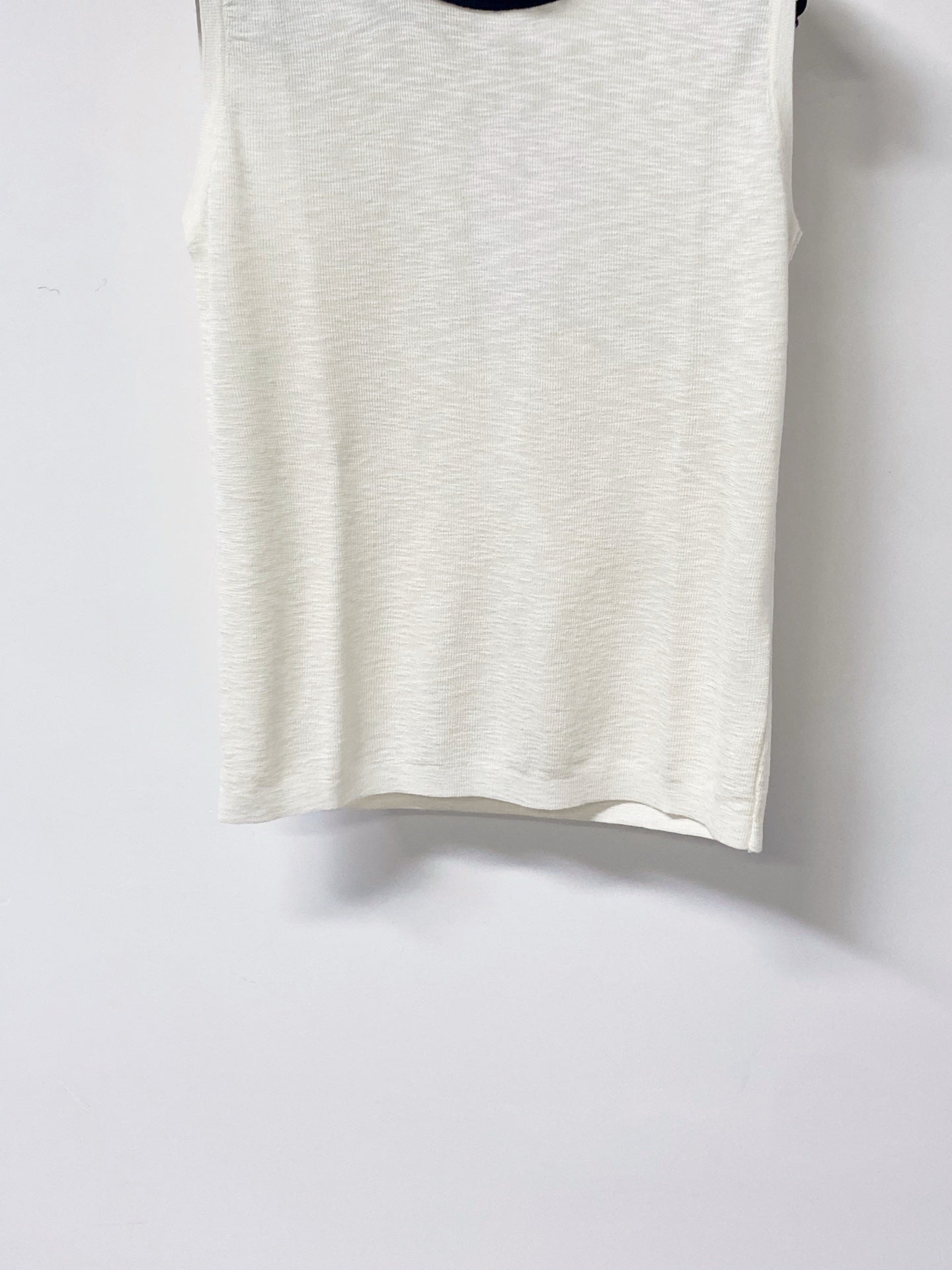 Chanel 2026 Vest Shirt Wool 632127