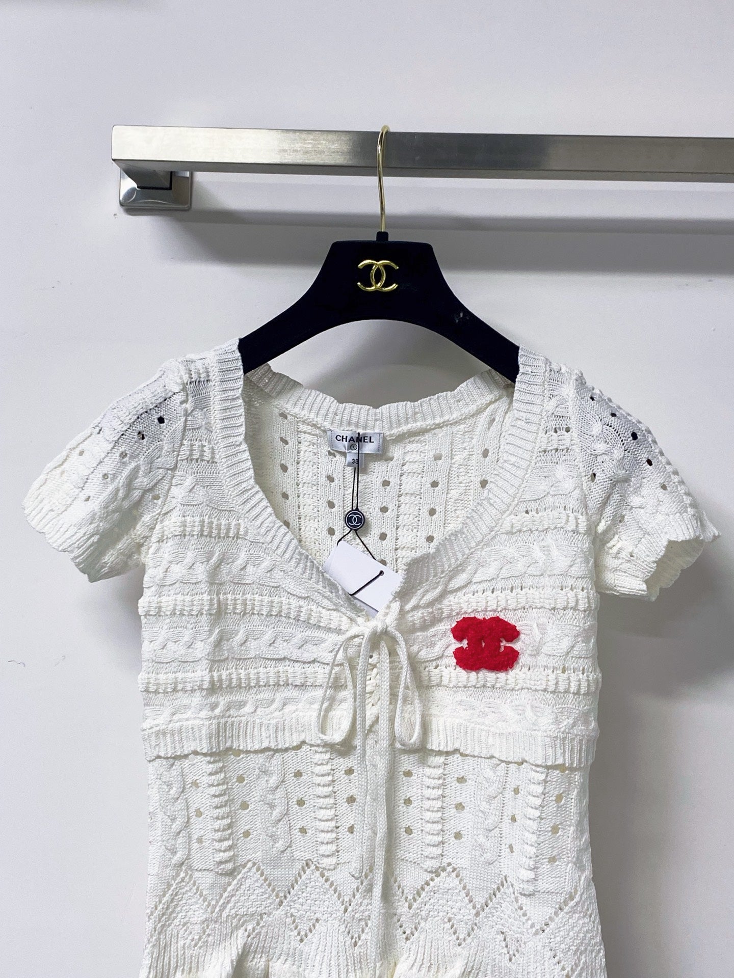 Chanel 2026 Red Logo Short-sleeved Shirt Wool 690521
