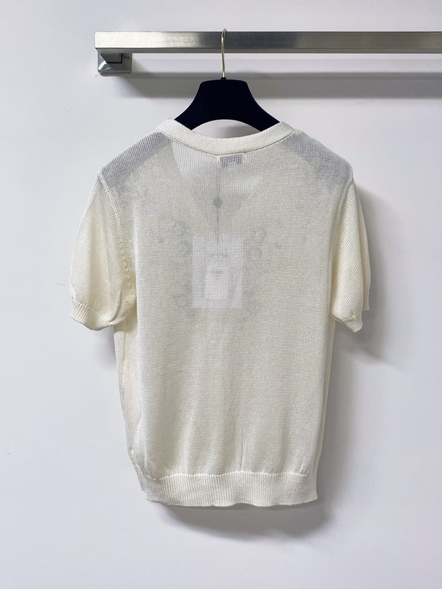 Chanel 2026 Flower Short-Sleeve Cardigan Cream Cotton 705305