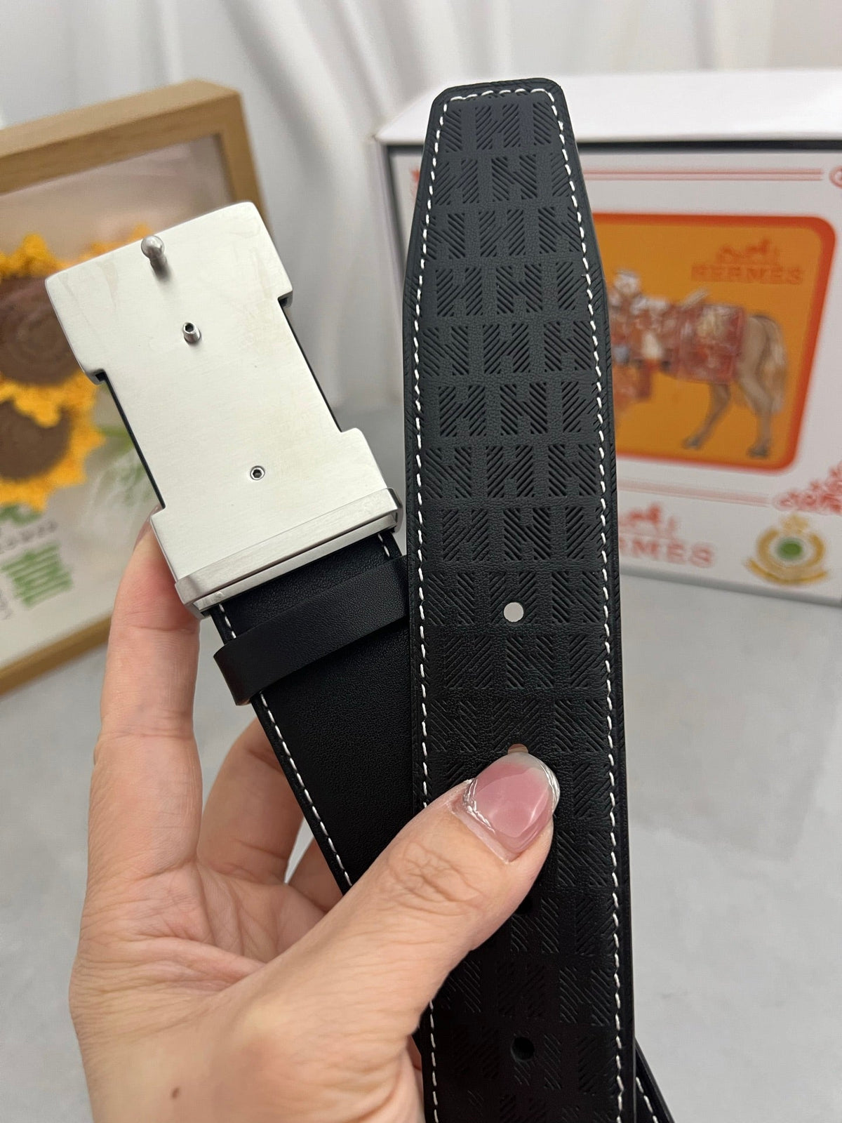 HM Constance Belt 38mm Black Cowhide Sliver Buckle 619788