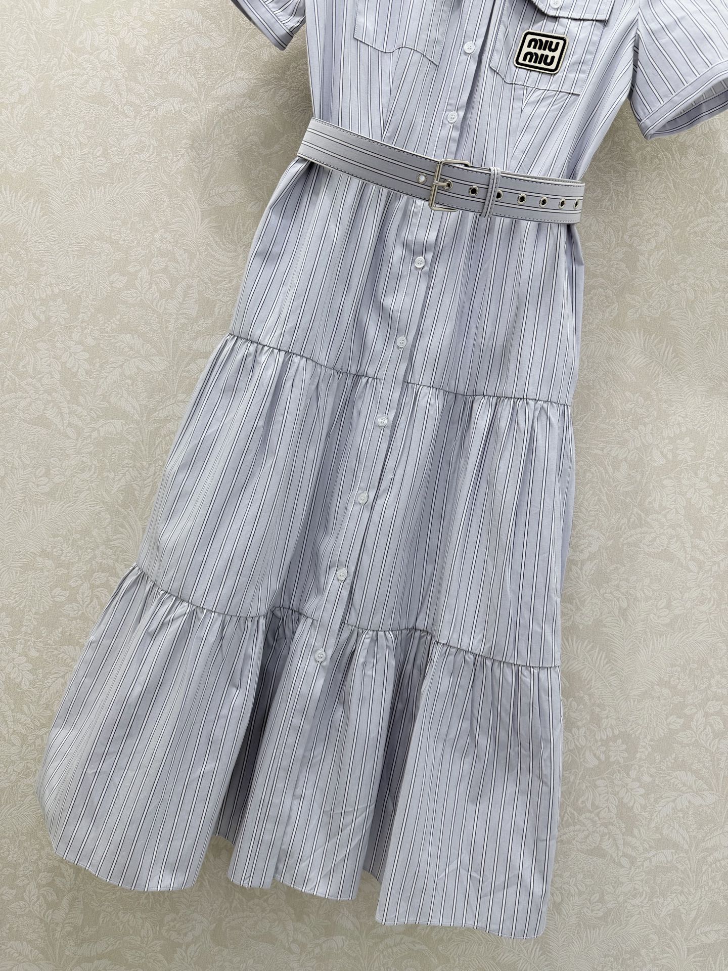 Miumiu 2026 Short-Sleeved Waist-Length Dress with Lapel Collar Blue Cotton 353015