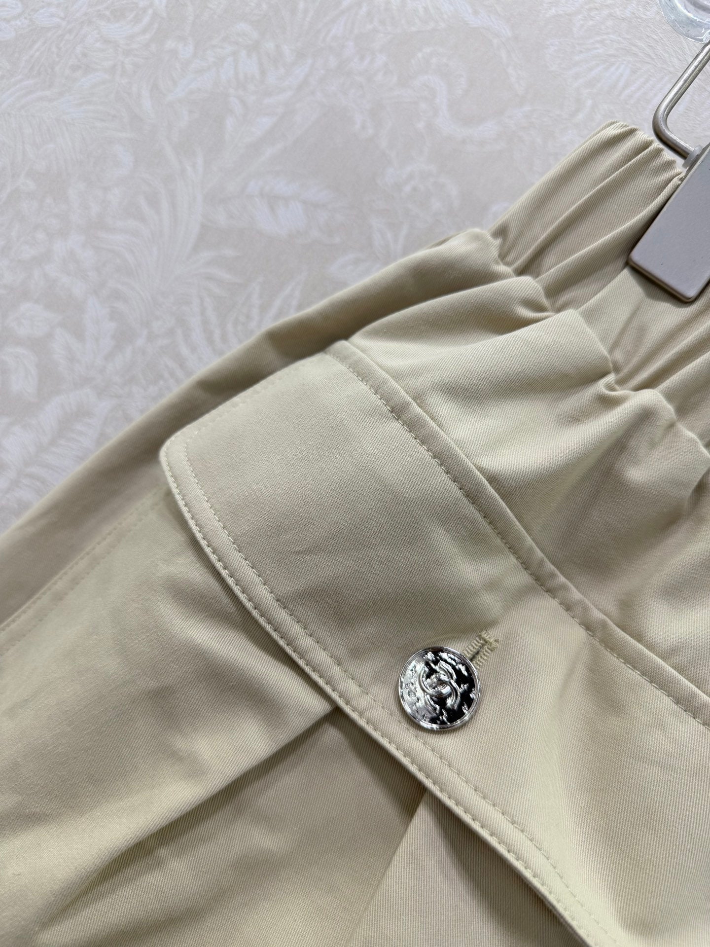 Chanel 2026 Large Pocket Cargo Short Khaki Cotton 359637
