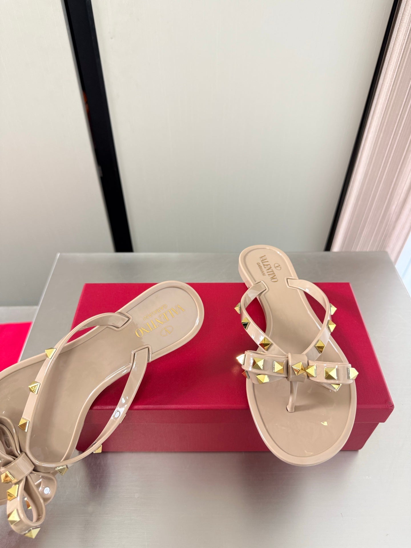 Valentino Rockstud PVC Thong Sandals 868849