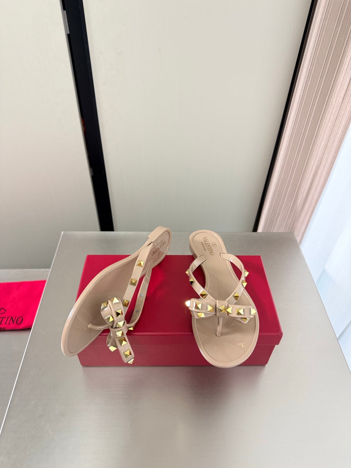 Valentino Rockstud PVC Thong Sandals 868849