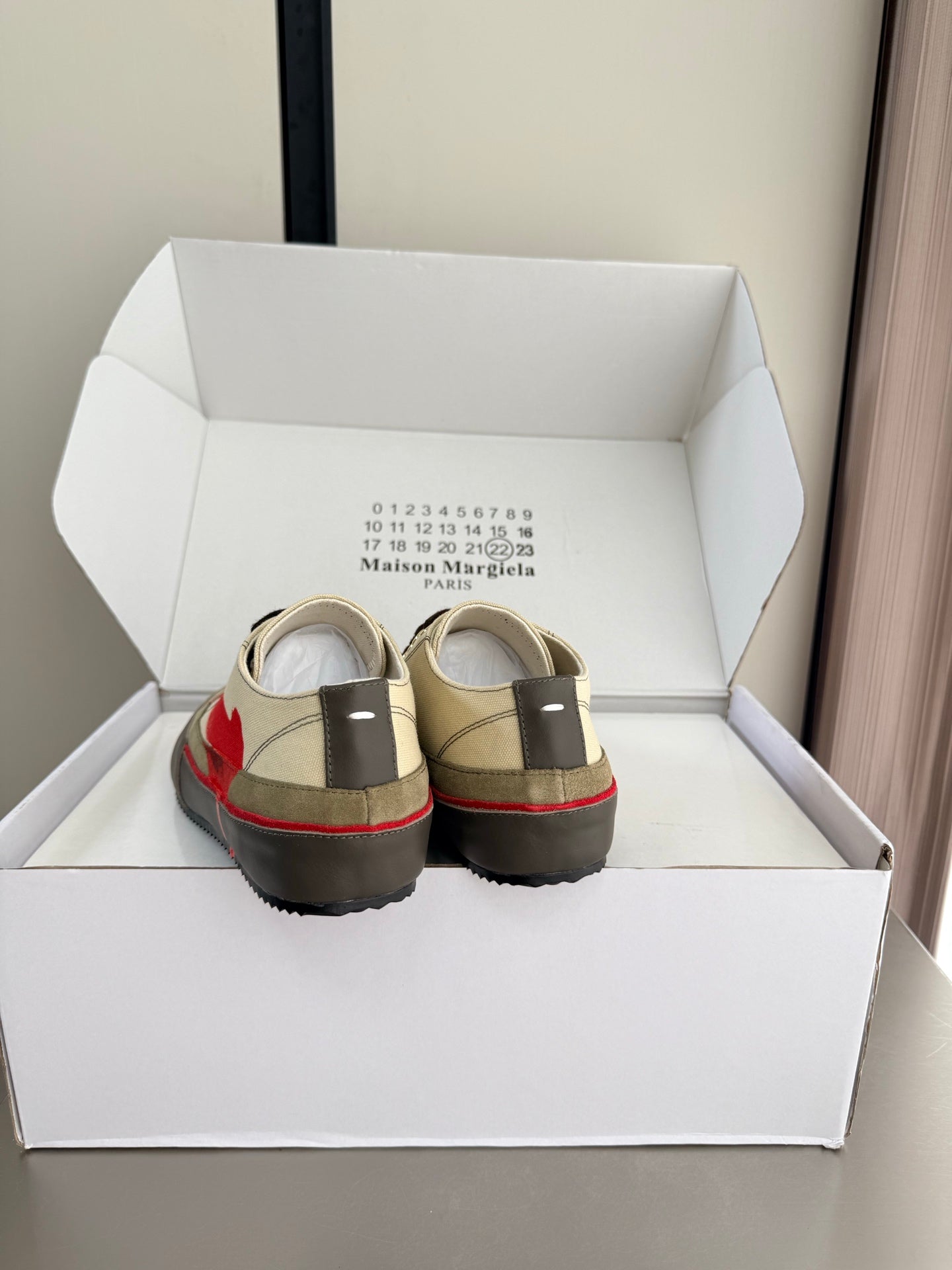 Maison Margiela 2026 Traveller  Sneaker Canvas 929708