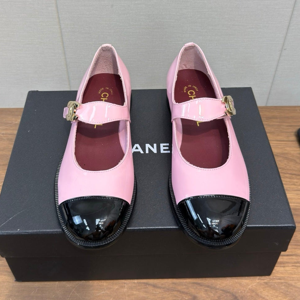 Chanel 2026 Ballet Flat Glossy Leather 904496