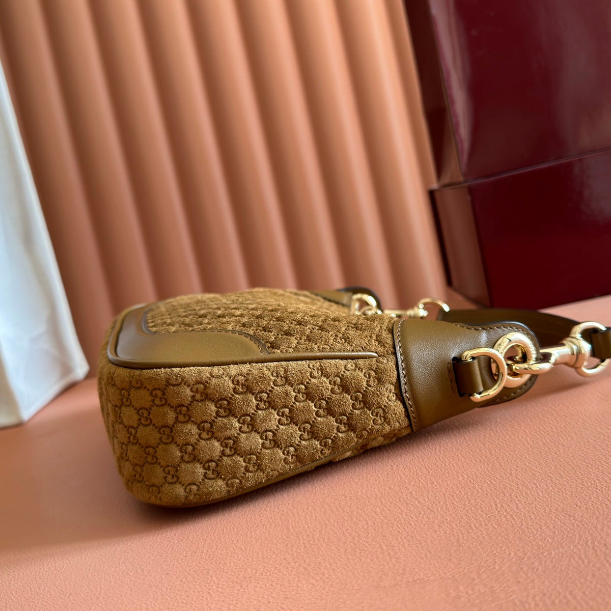 Gucci 2026 B Shoulder Bag 25cm Brown Gold Suede Leather