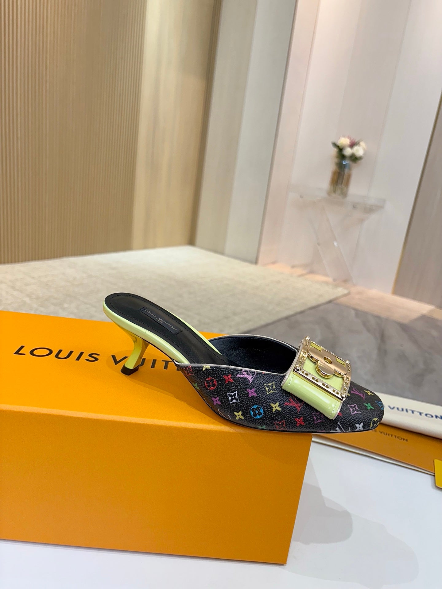 LV 26ss High-Heeled Mules 60 Black Lemon Yellow Multicolor Cowhide 664880