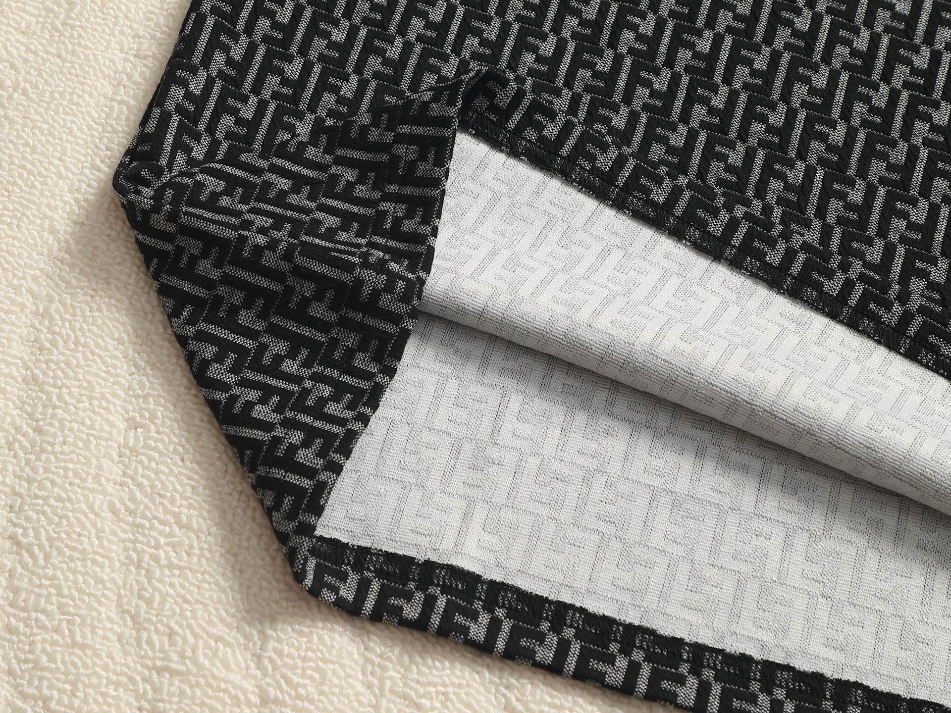 Fendi 2026 Men's Monogram T-shirt Jacquard Fabric