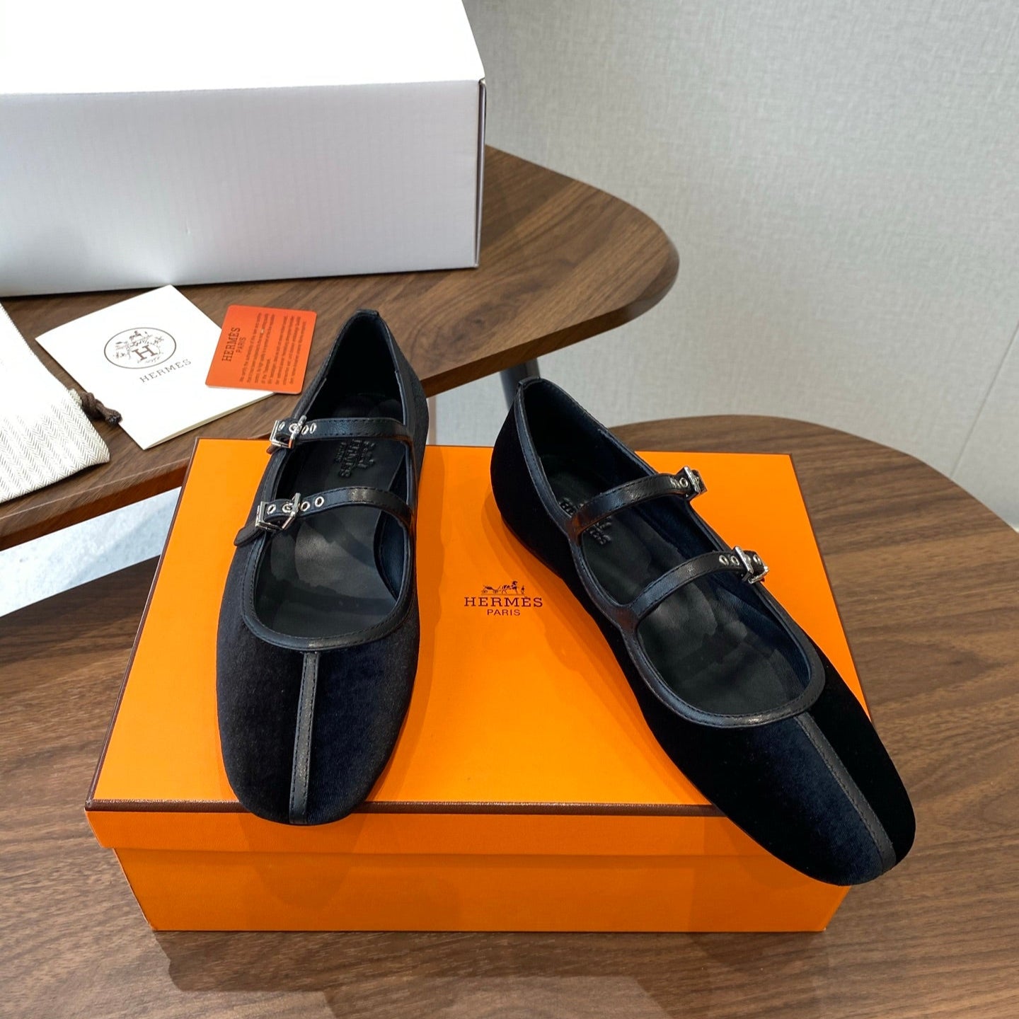 HM  25s Mary Jane Double strap   Black Velvet 422562
