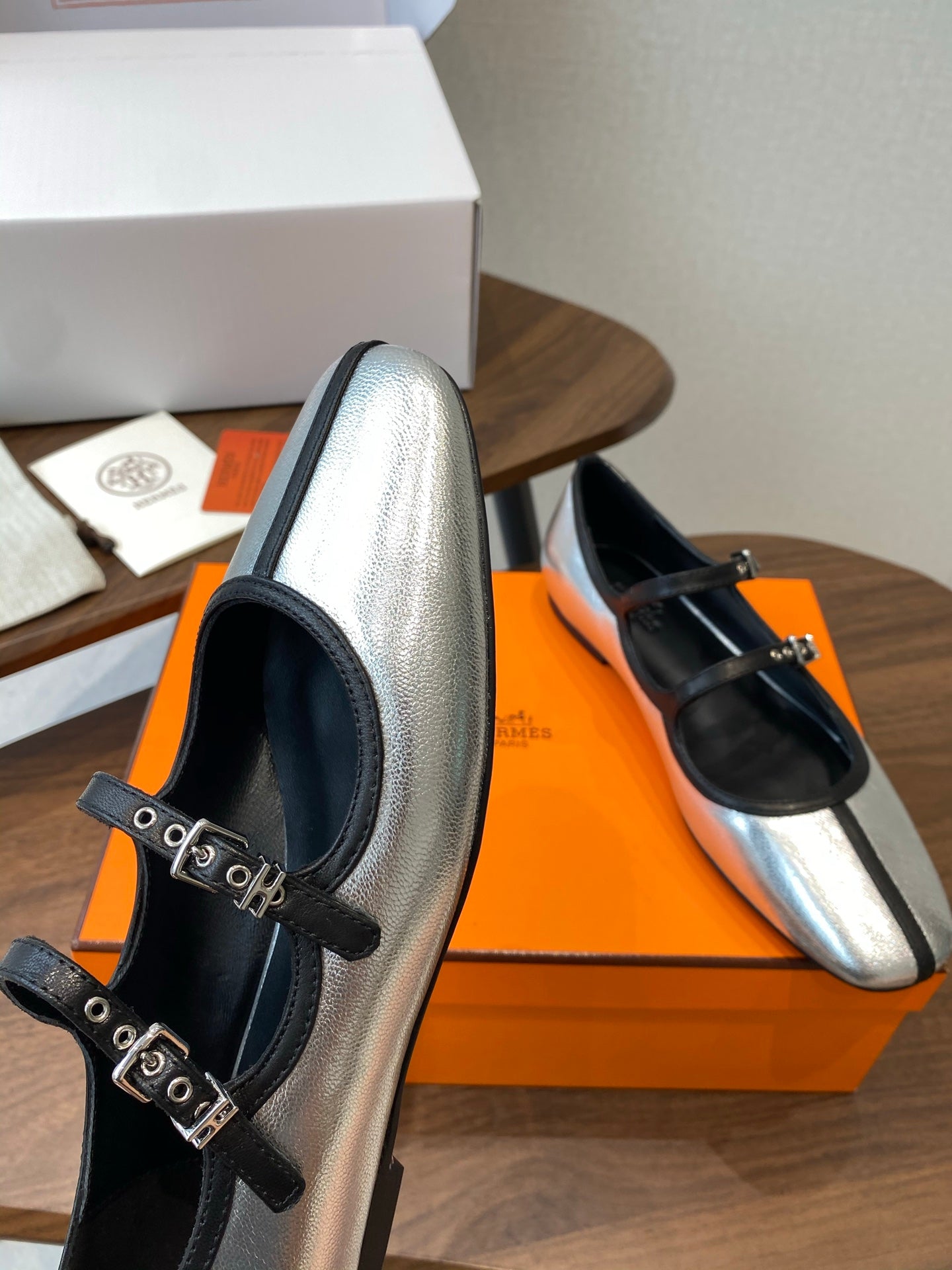 HM  25s Mary Jane Double strap Sliver Calfskin  422563