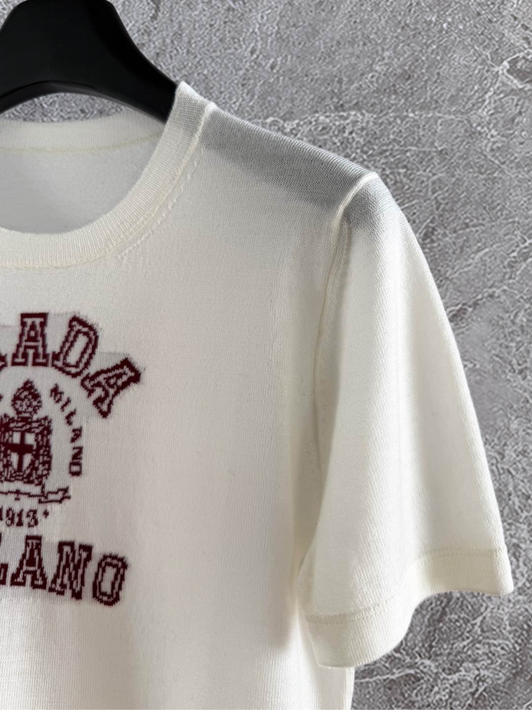 Prada Knitted Top White mix Red Cashmere