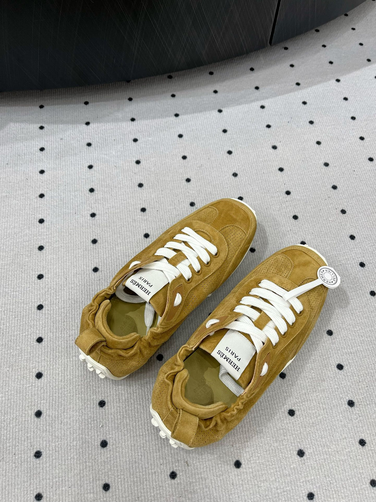 HM Sneaker 10mm In Light Yellow Brown Suede  954742