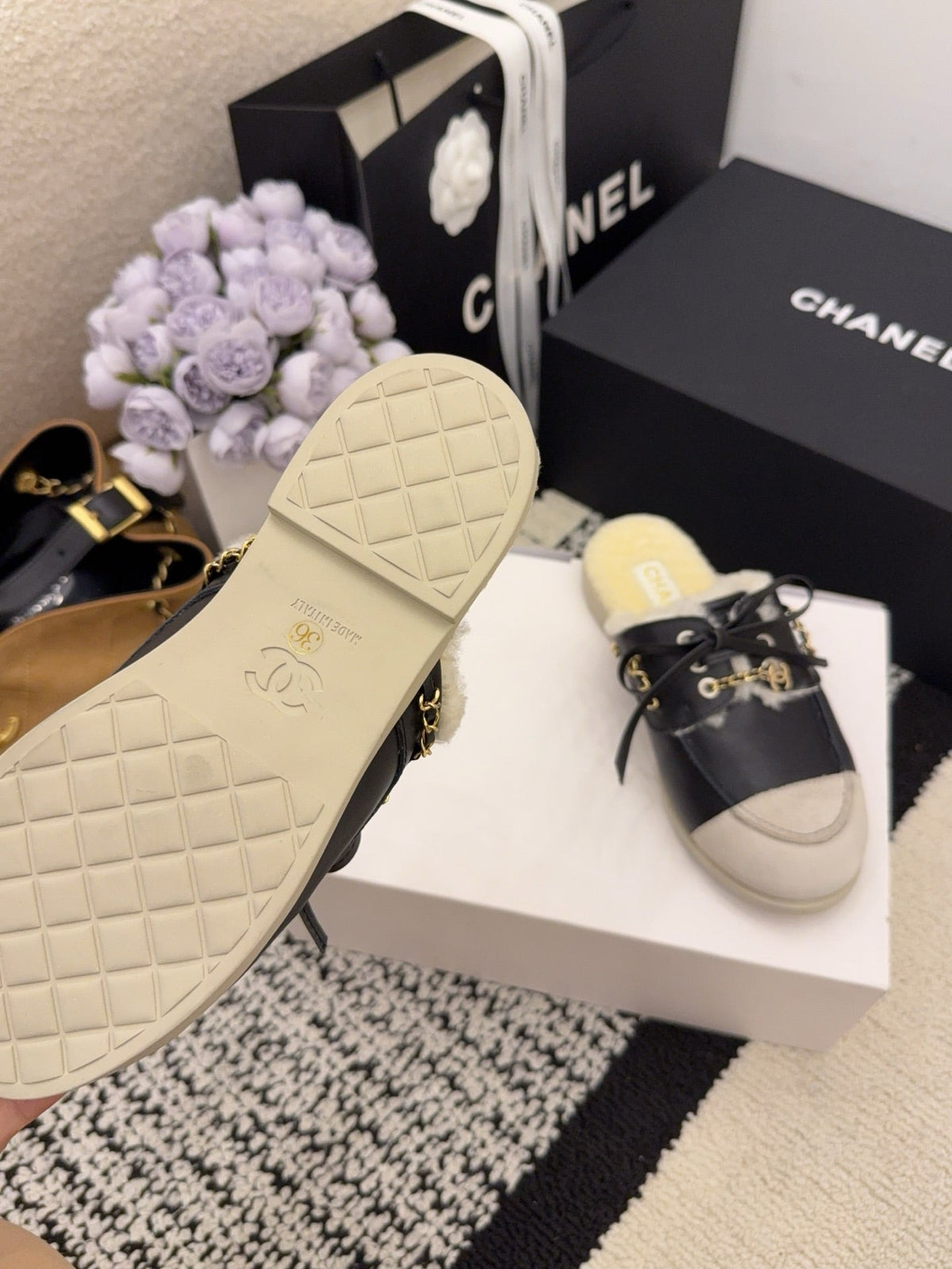 CC 26 Shearling Slip-on Loafer Black White Leather Wool 588719