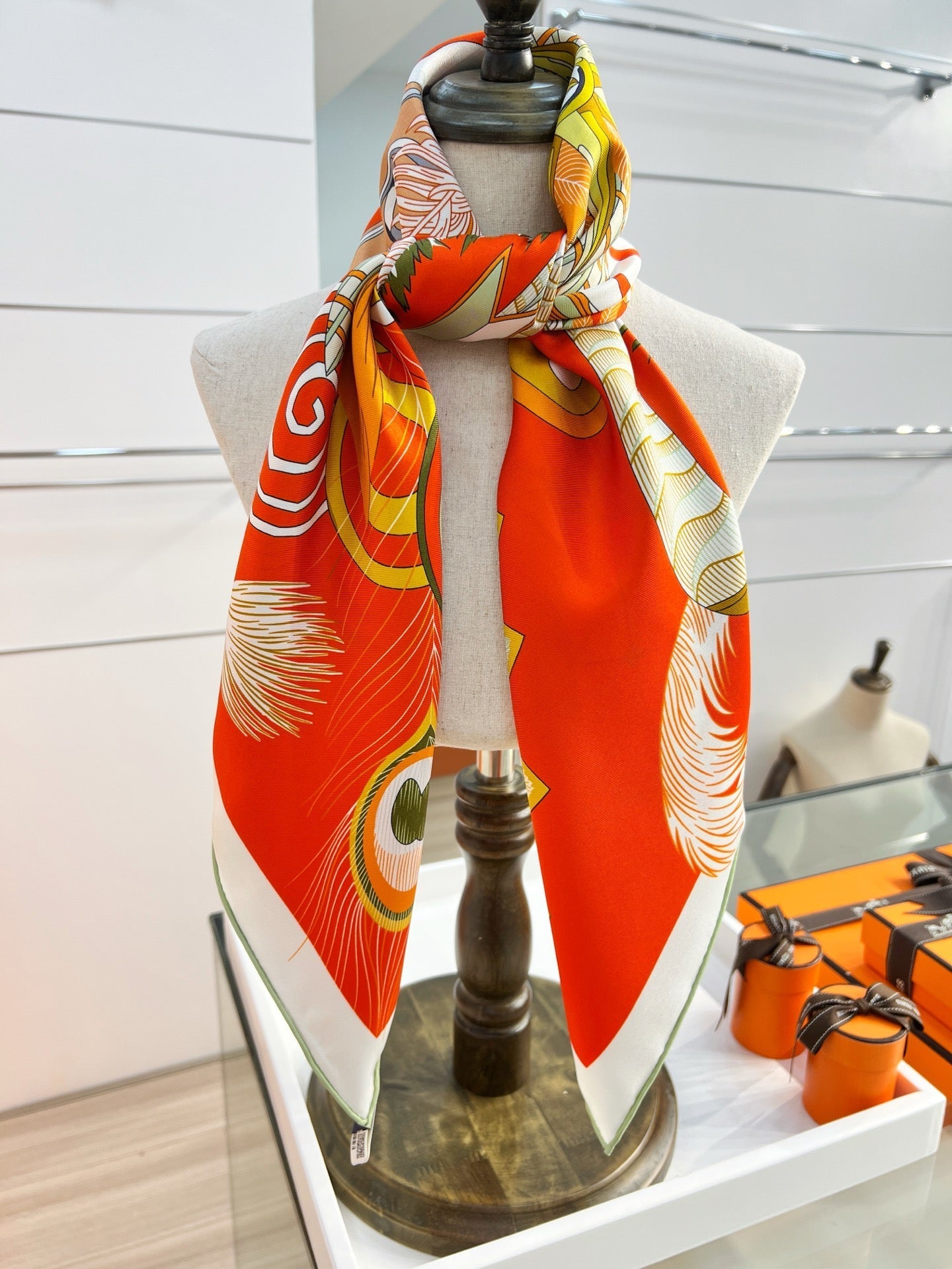 HM 26s 90 Double-sided Scarf Orange Red Colorful Mulberry Silk 157527