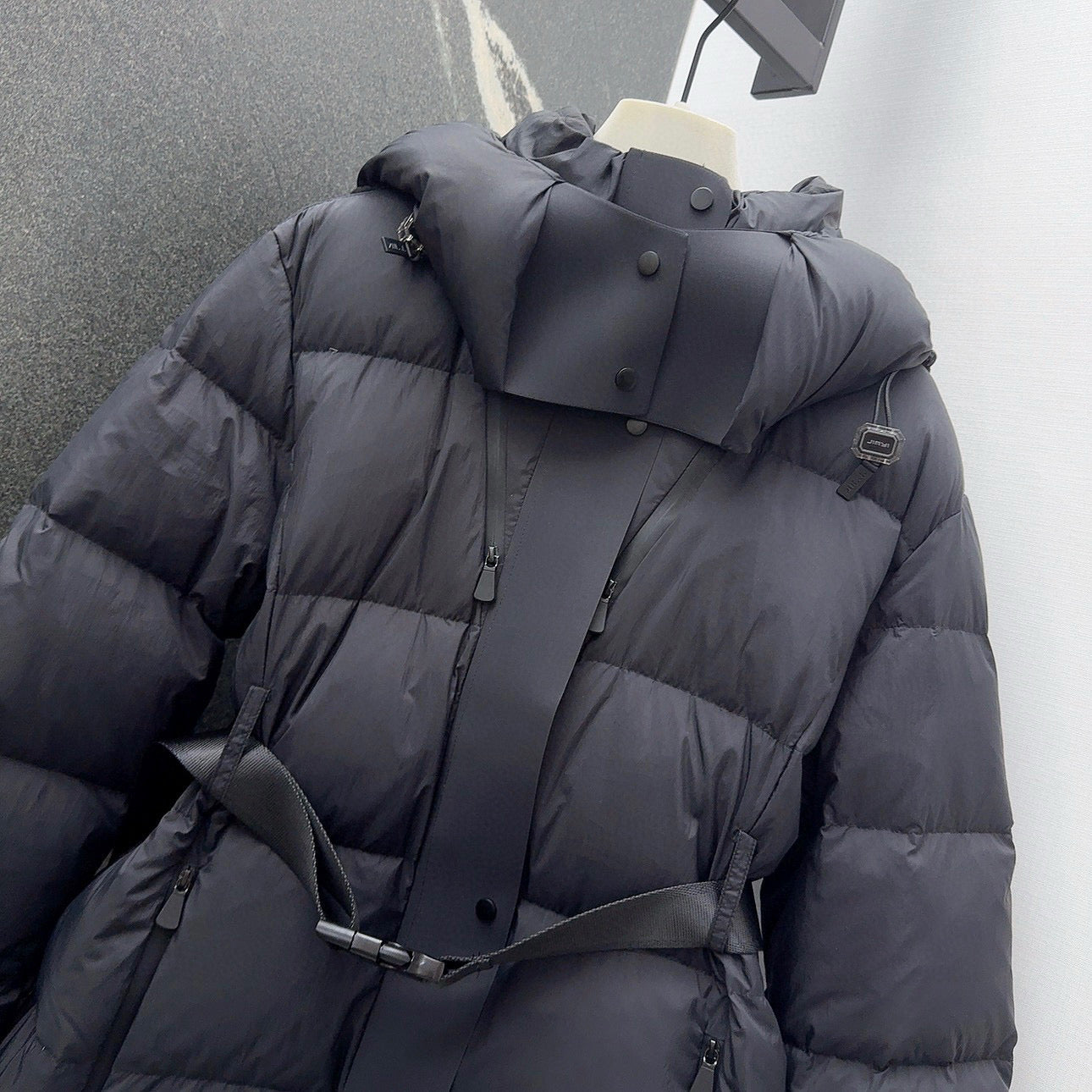 Burberry 25 Stand Collar Hooded Down Jacket Black Polyester