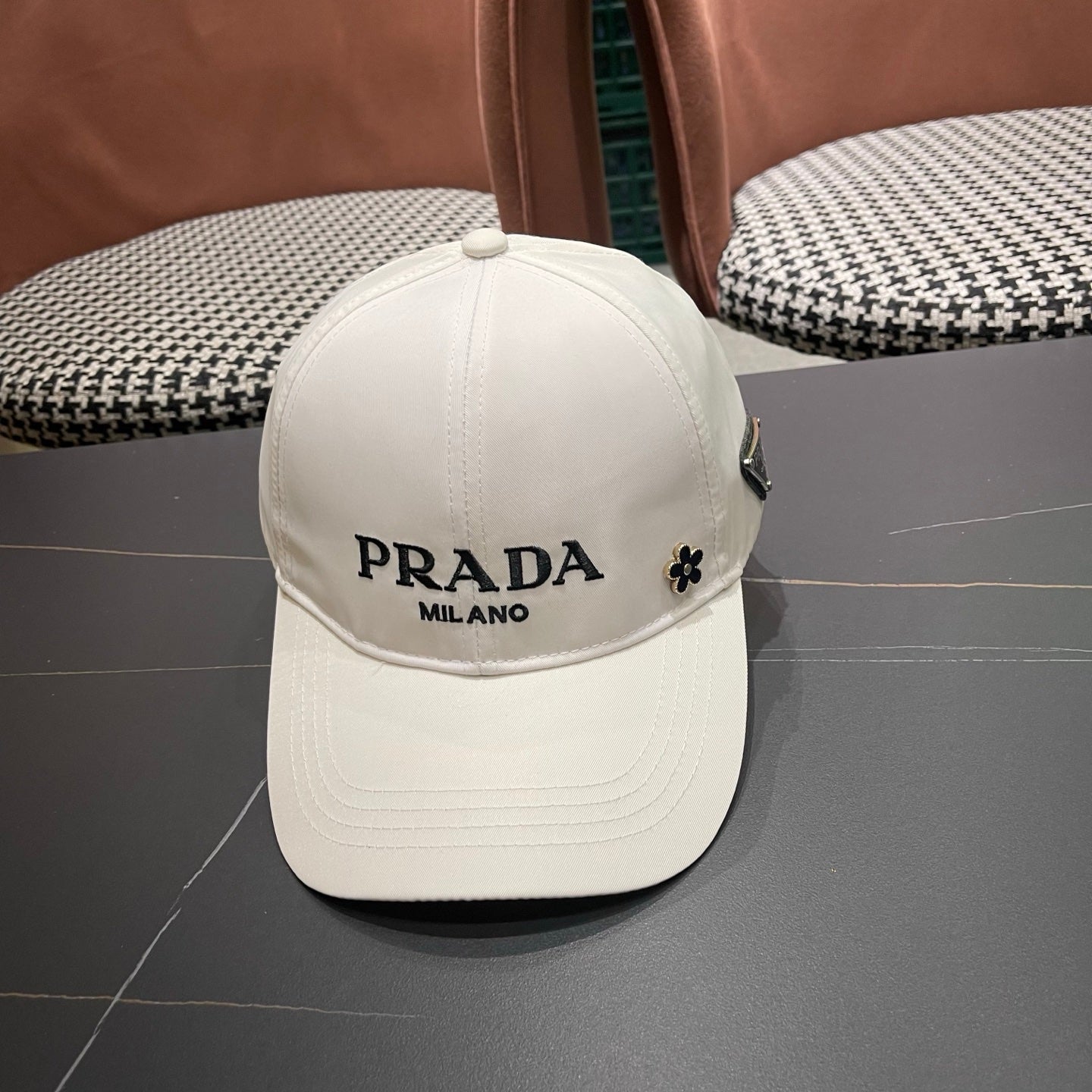 Prada Logo Cotton Hat 213504