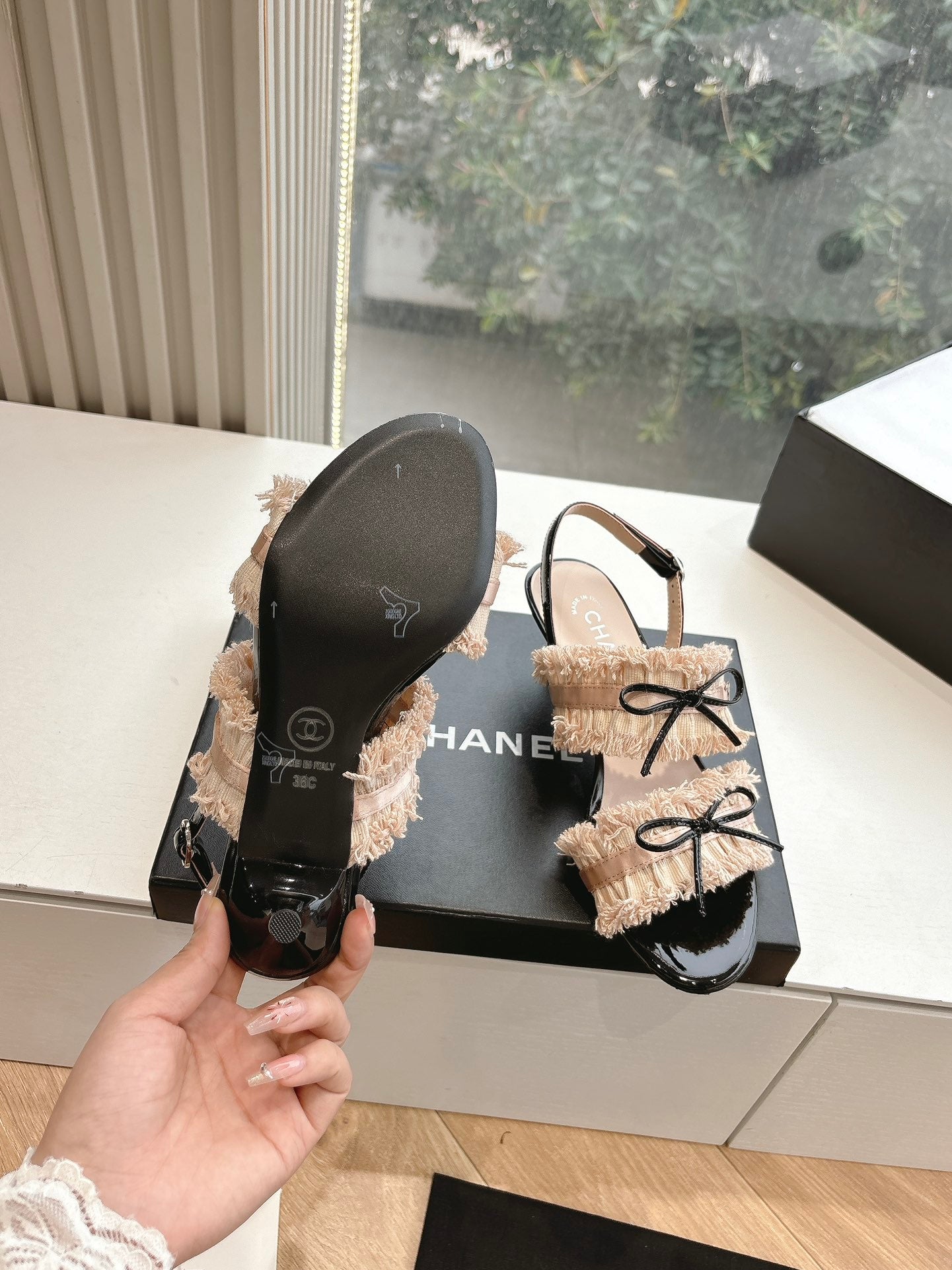 CC Sandals with bow tie Nude 4,5cm Lambskin  202872