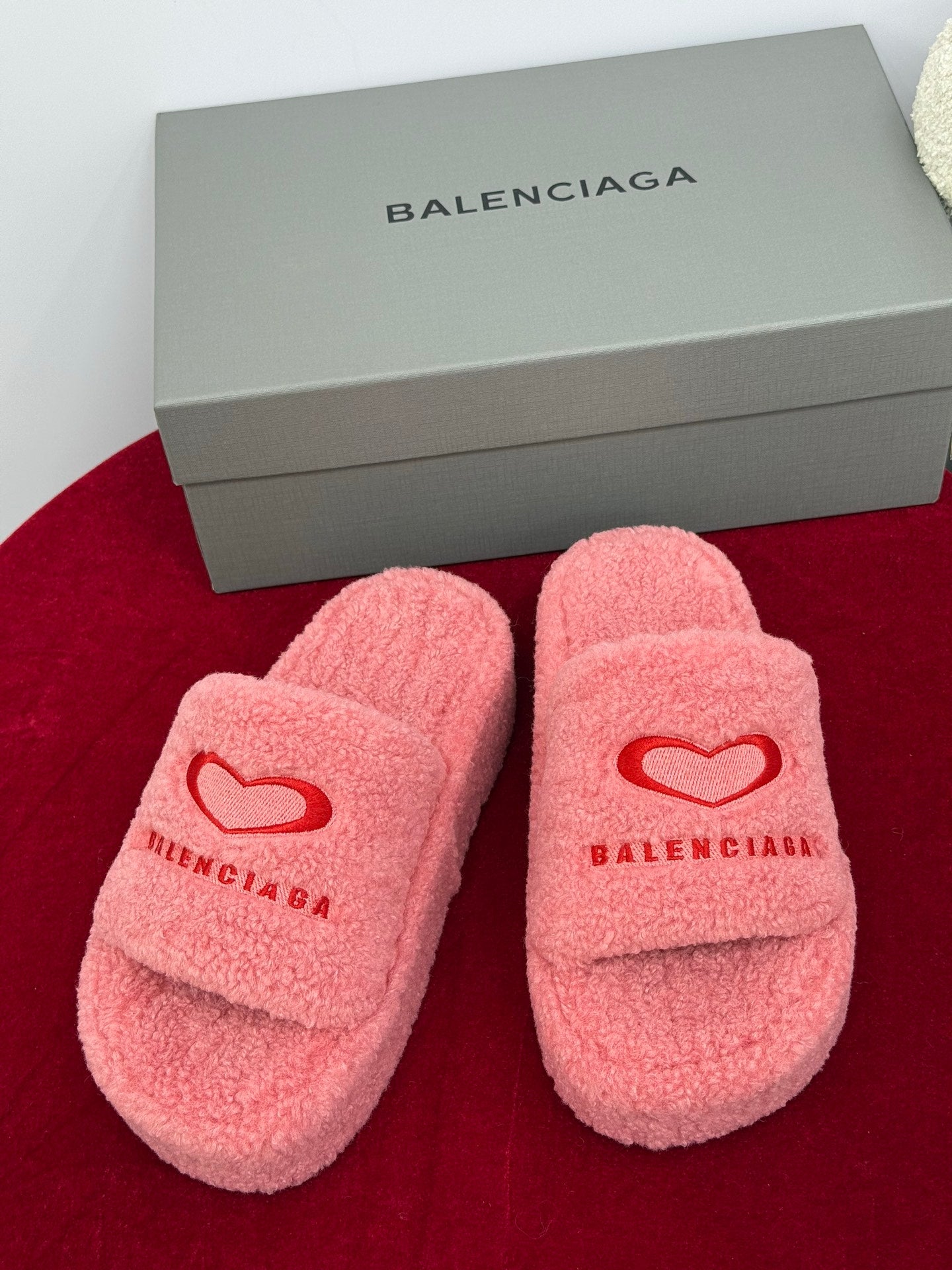 Balenciaga 25s slippers pink red wool  467708
