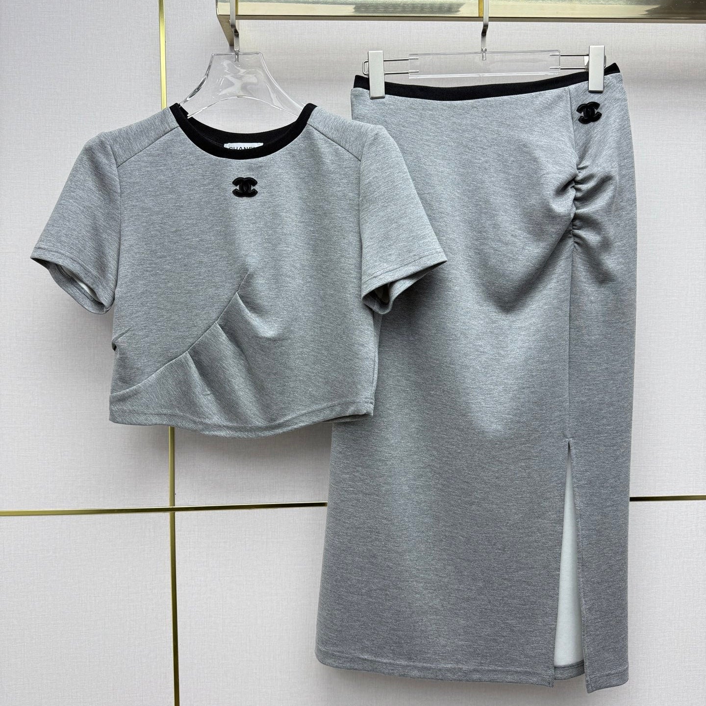 Chanel 2026 T-shirt with Skirt Set Gray Cotton 354770