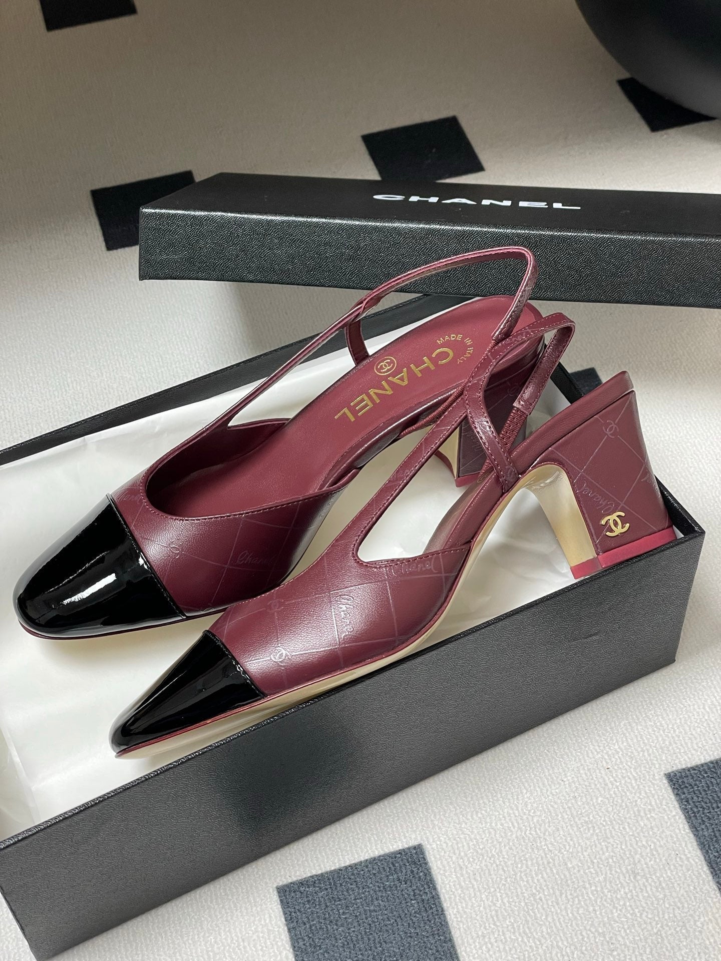 CC 25P Burgundy Quilted Calfskin