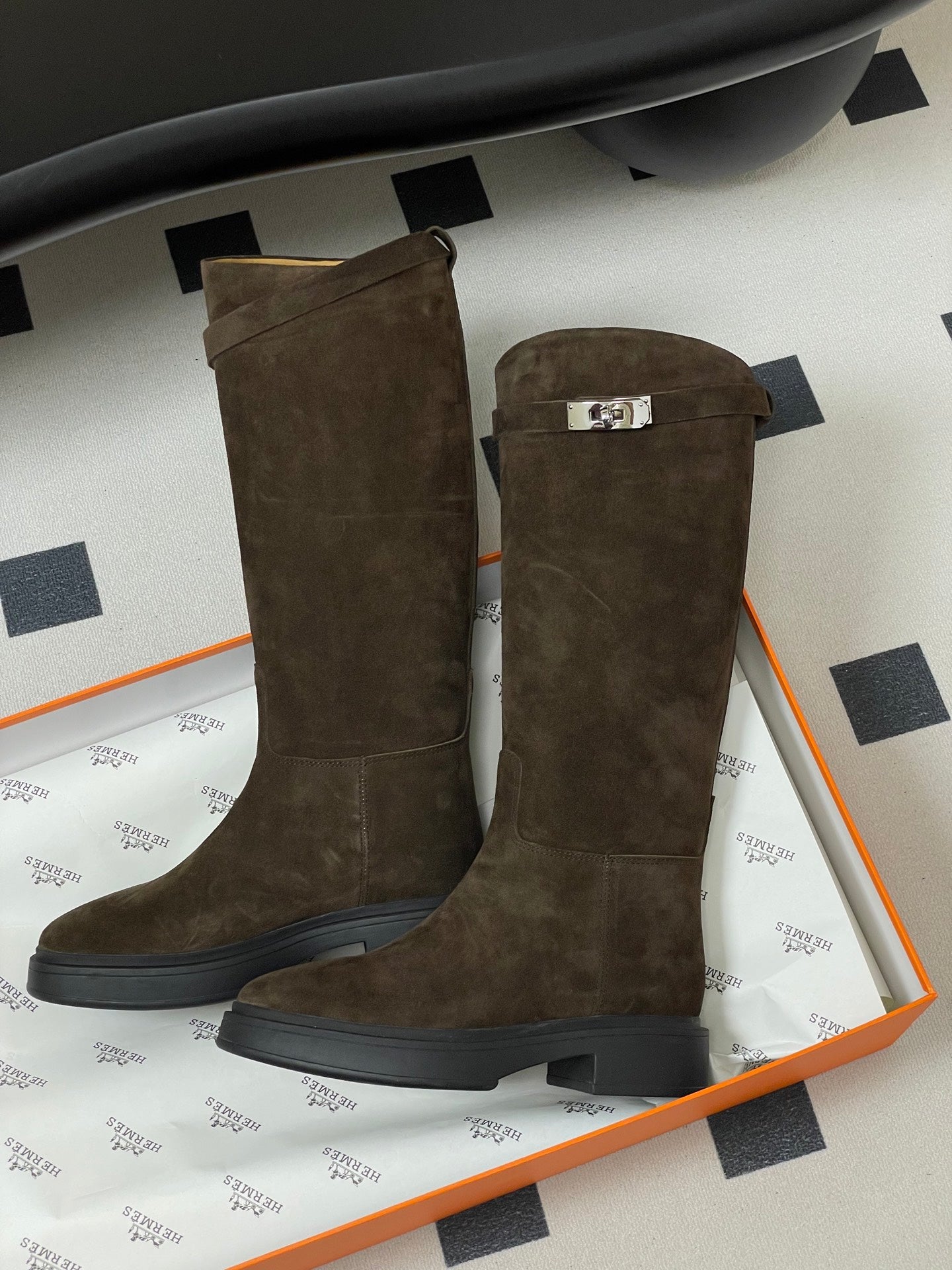 HM Jumping Boots Dark Brown Kelly Buckle Suede 423265