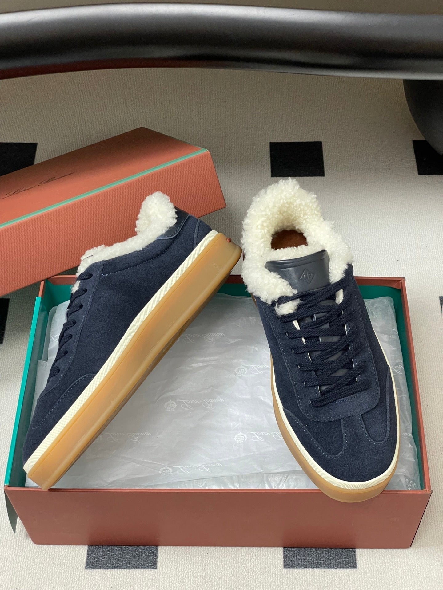 LP 25 Fur Sneaker Navy Blue Suede Cowhide 534664