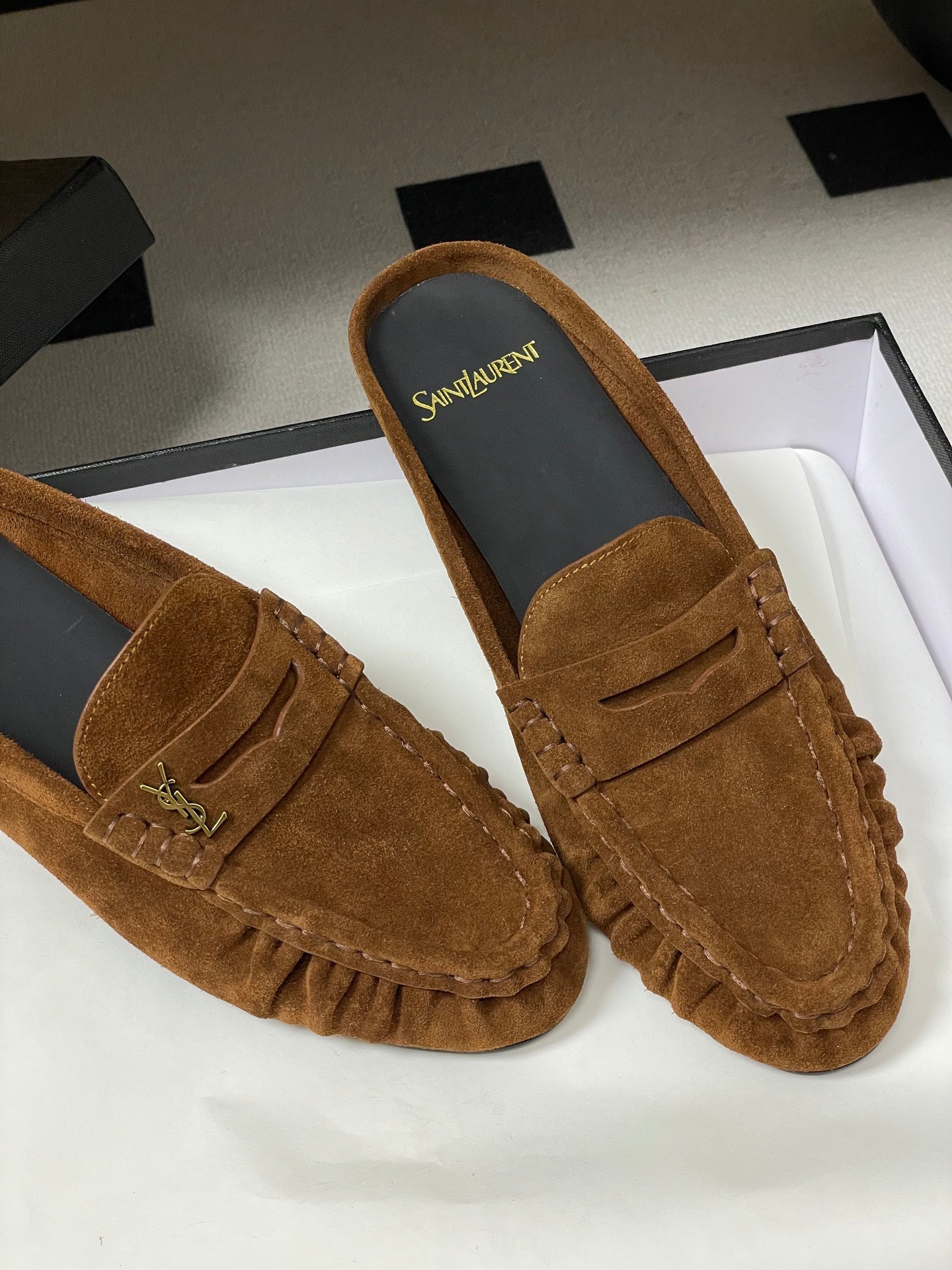 Saint Laurent 2026 Le Loafer Mules Brown Suede 593933