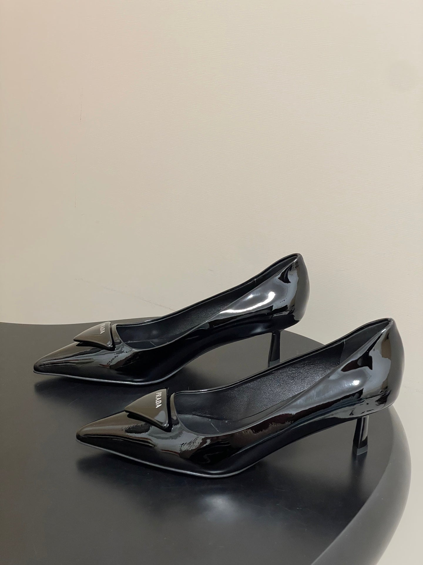 PRA 26SS Pointed Toe Heels Black Patent Leather 593837
