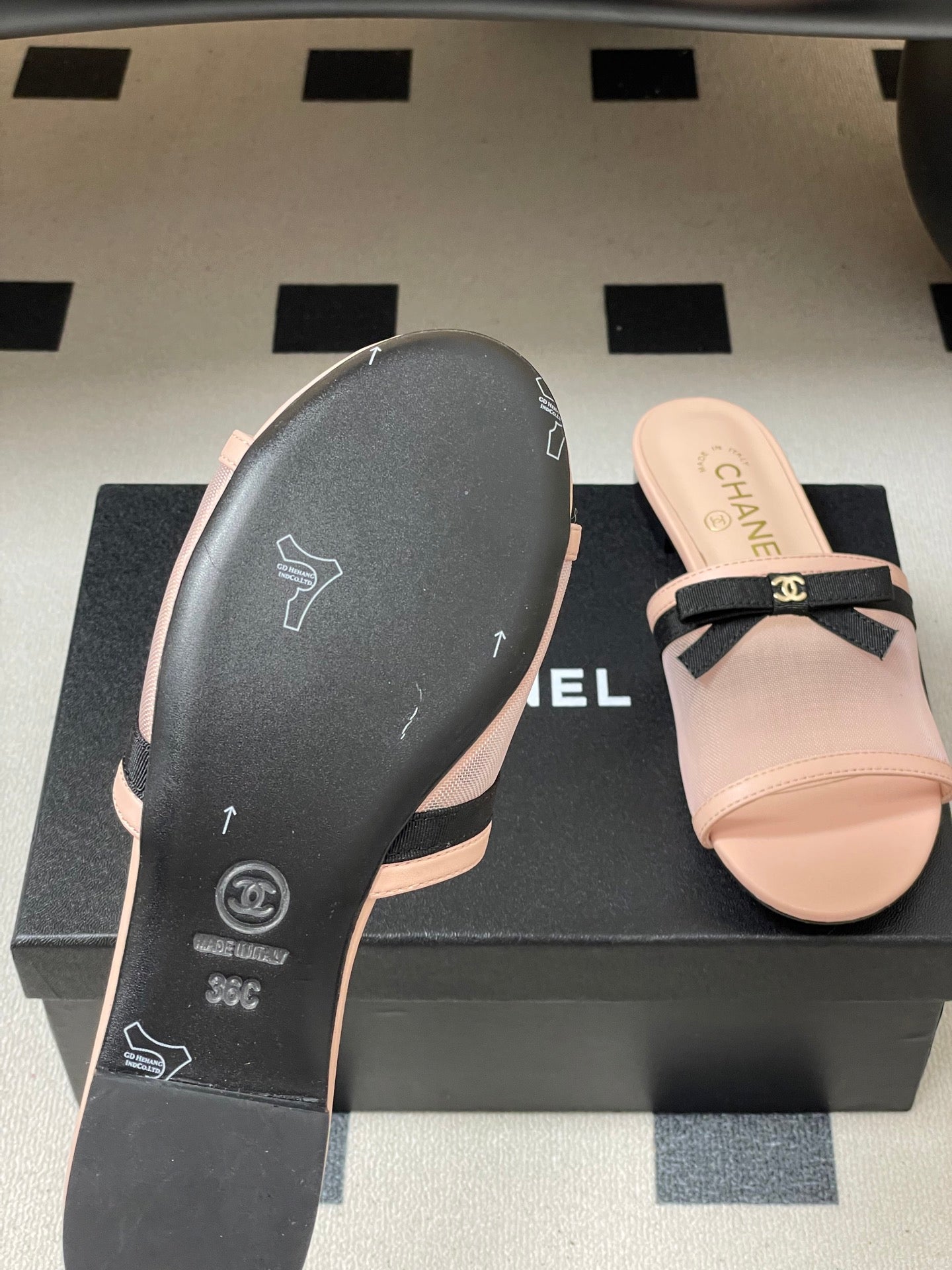 CC 2026 Sandal Bow Mesh Calfskin