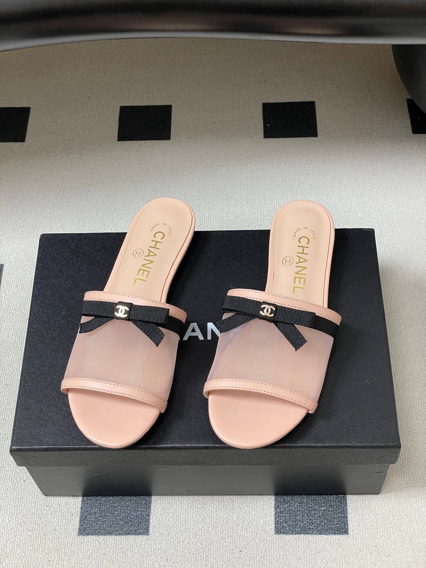CC 2026 Sandal Bow Mesh Calfskin