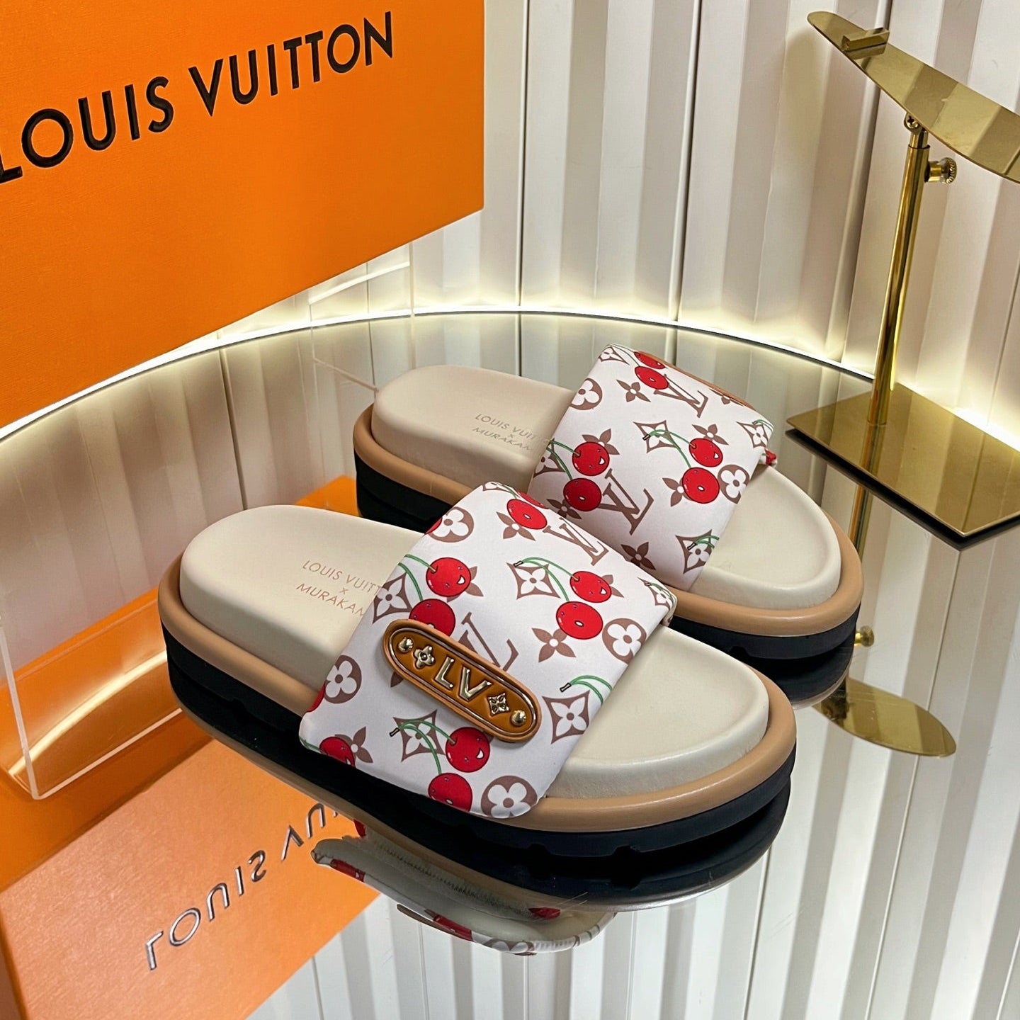 LV 26s Slippers White Beige Red Fabric Sheepskin 616352