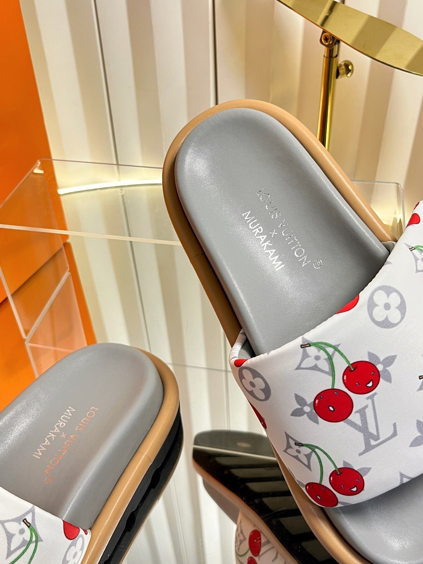 LV 26s Slippers White Gray Red Fabric Sheepskin 616353