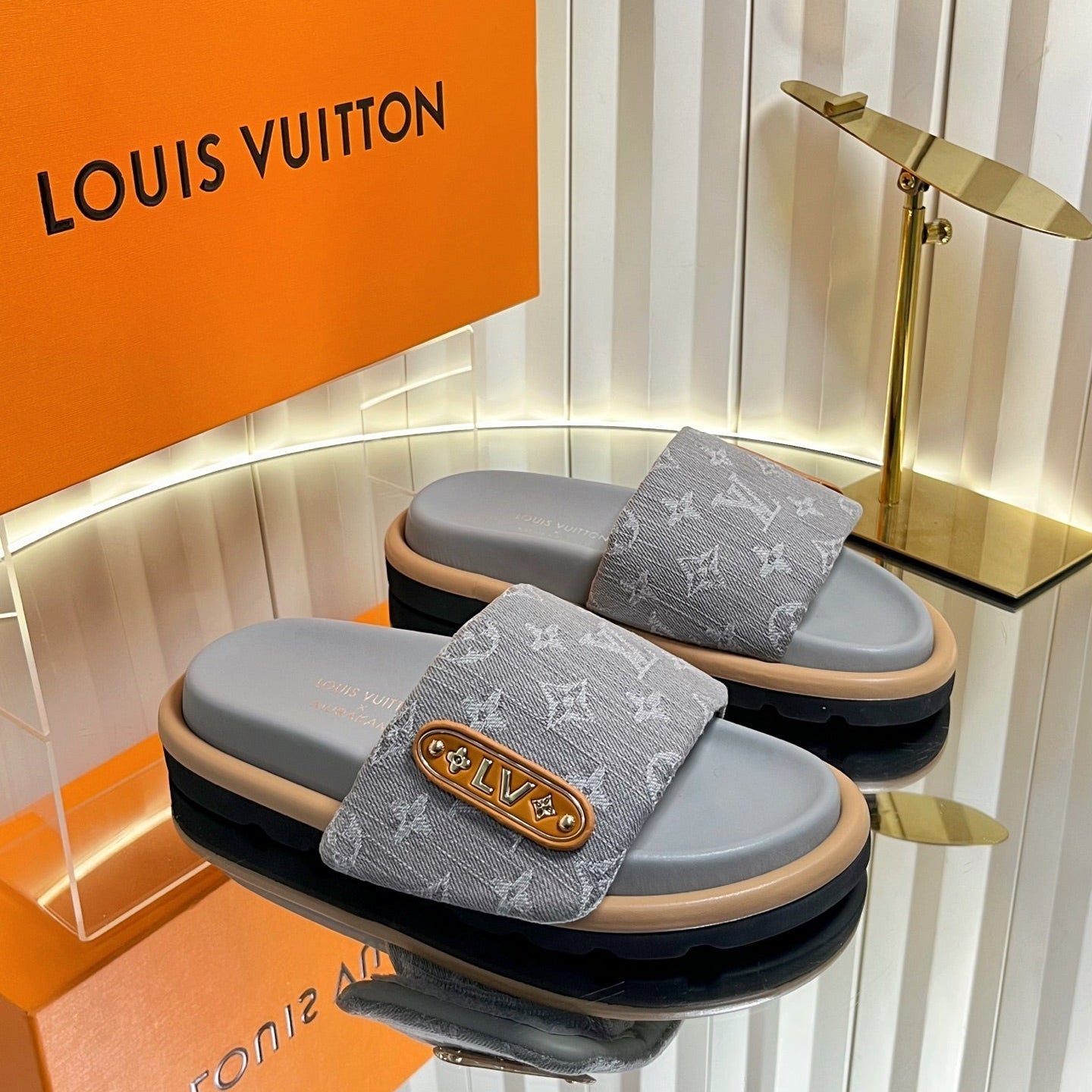 LV 26s Slippers Gray Denim Sheepskin 616356