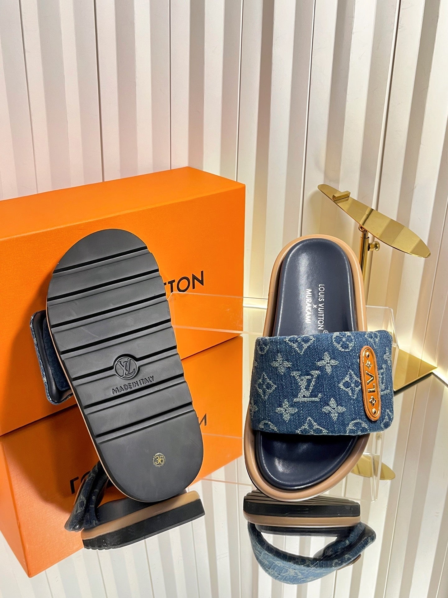 LV 26s Slippers Dark Blue Denim Sheepskin 616358