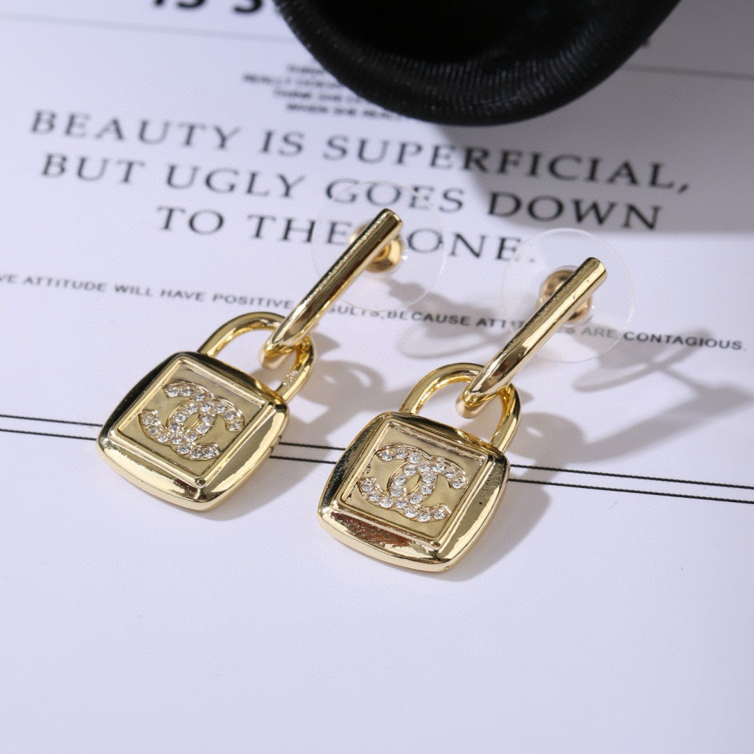 CC Lock Shaped Gold Diamond Earring