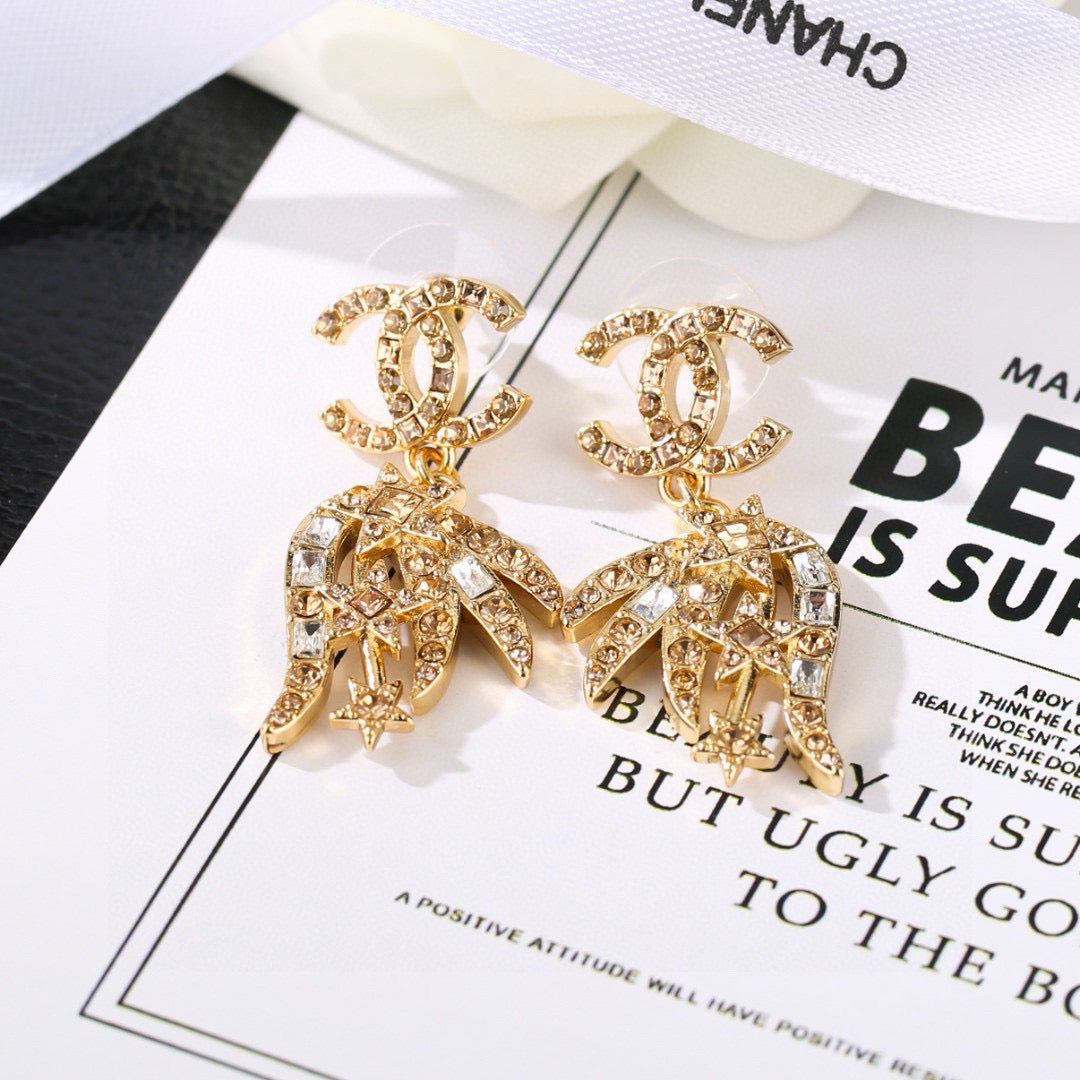 CC Strass Star Drop Gold Diamond Earrings